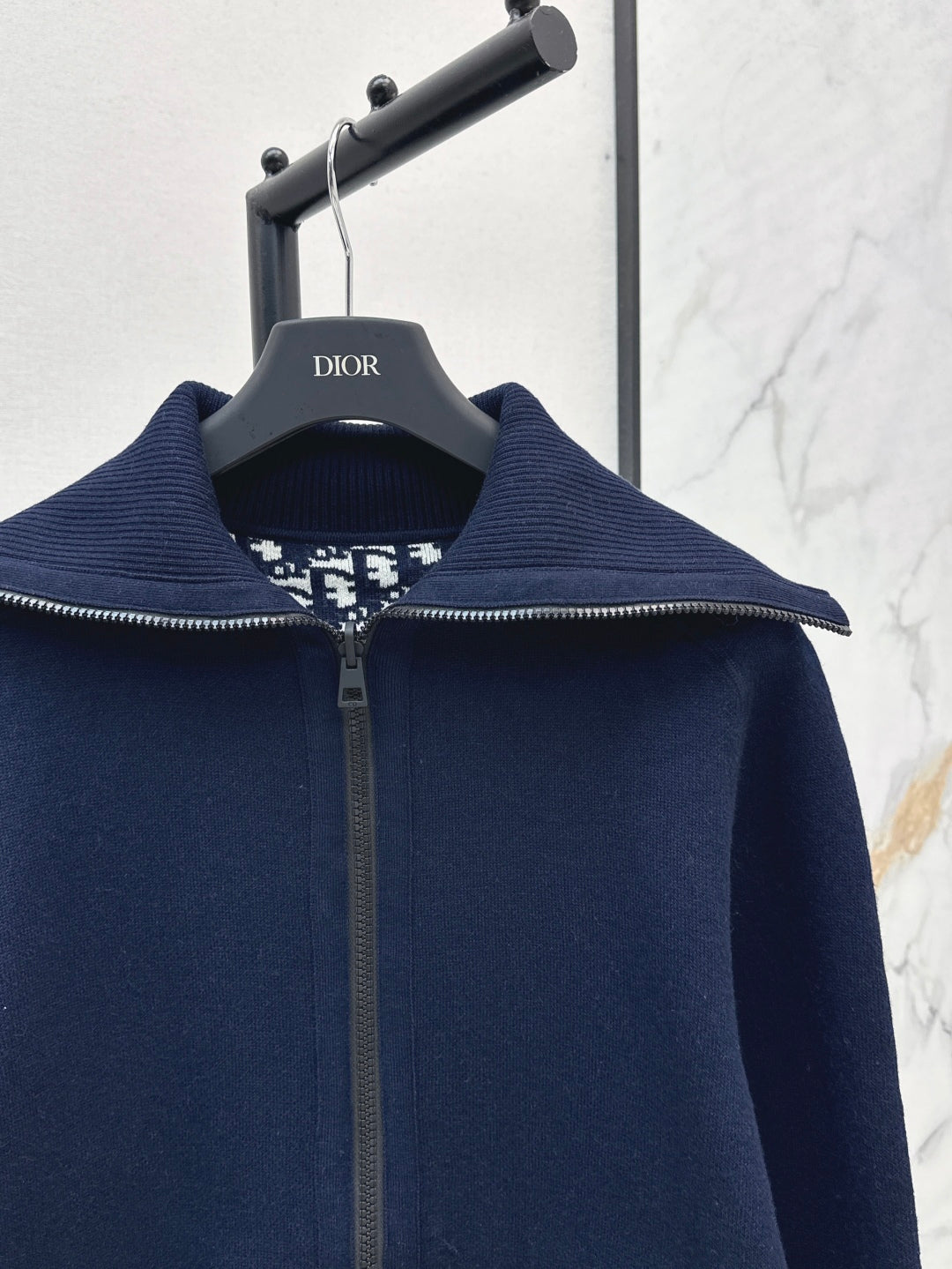 CD 25FW reversible jacket