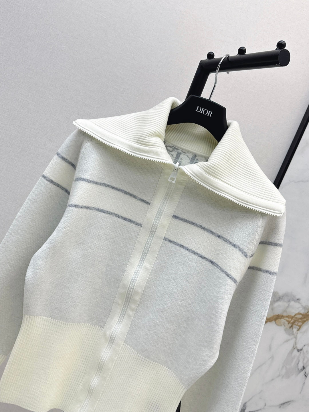 CD 25FW reversible jacket