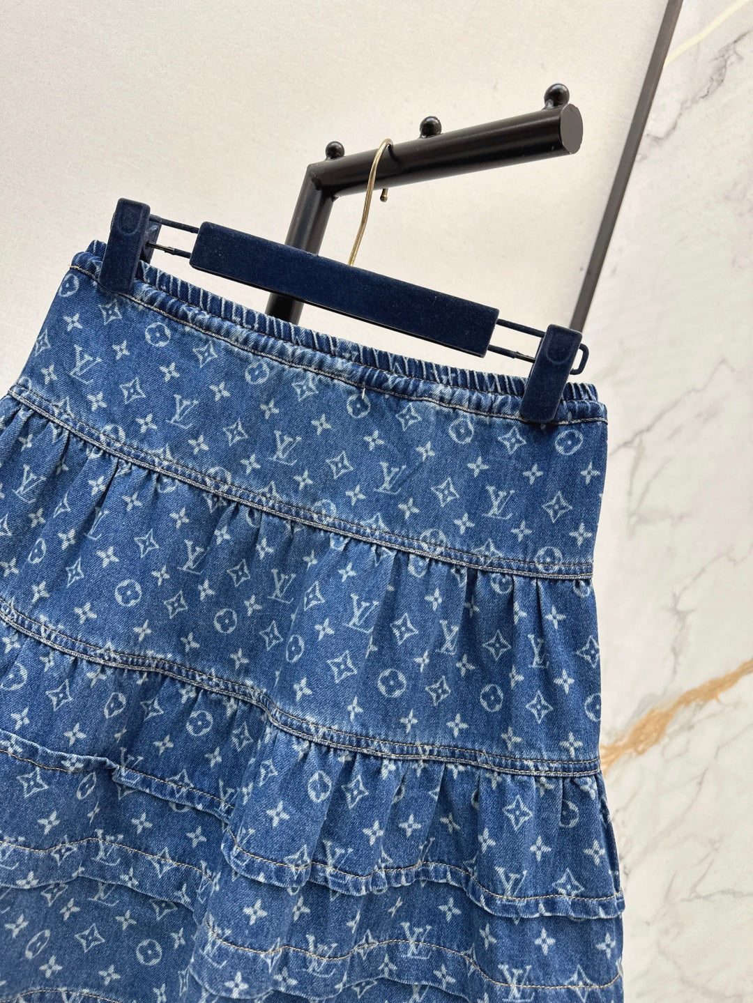 Louis 25ss denim skirt