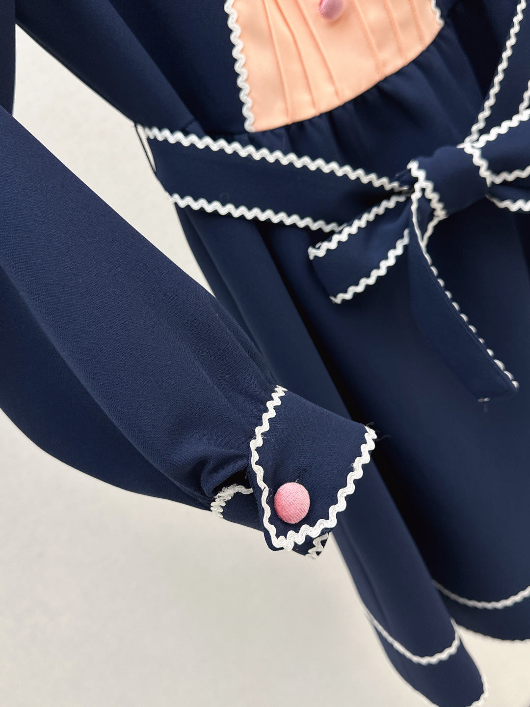 Valen 25fw embroidered dress