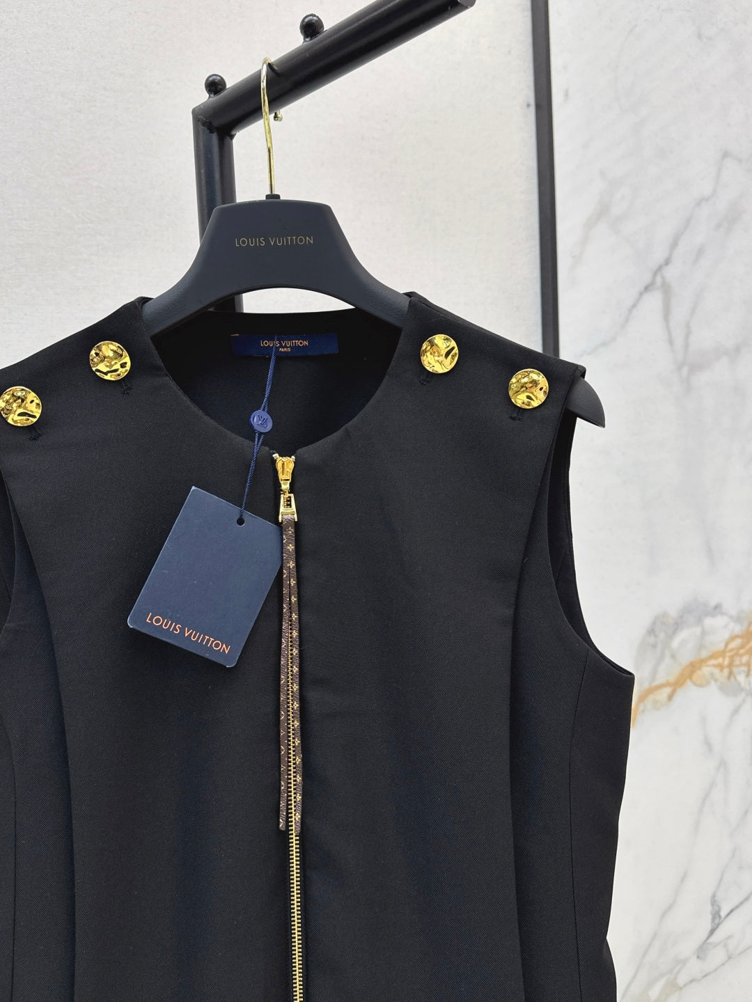 Louis 25fw sleeveless dress