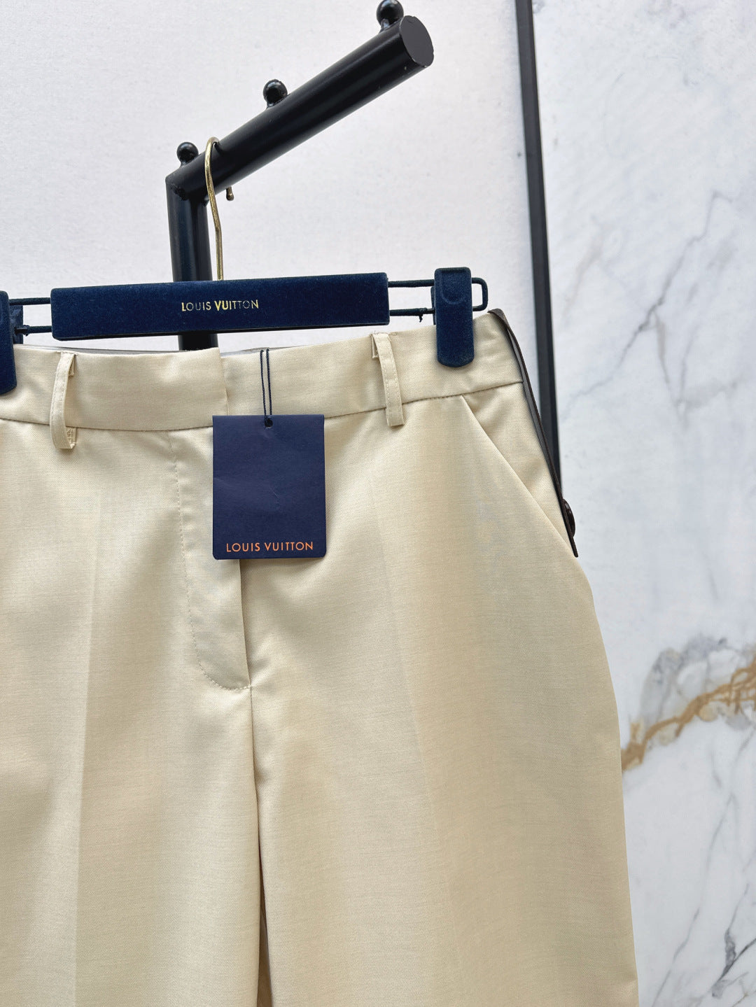 Louis 25fw short