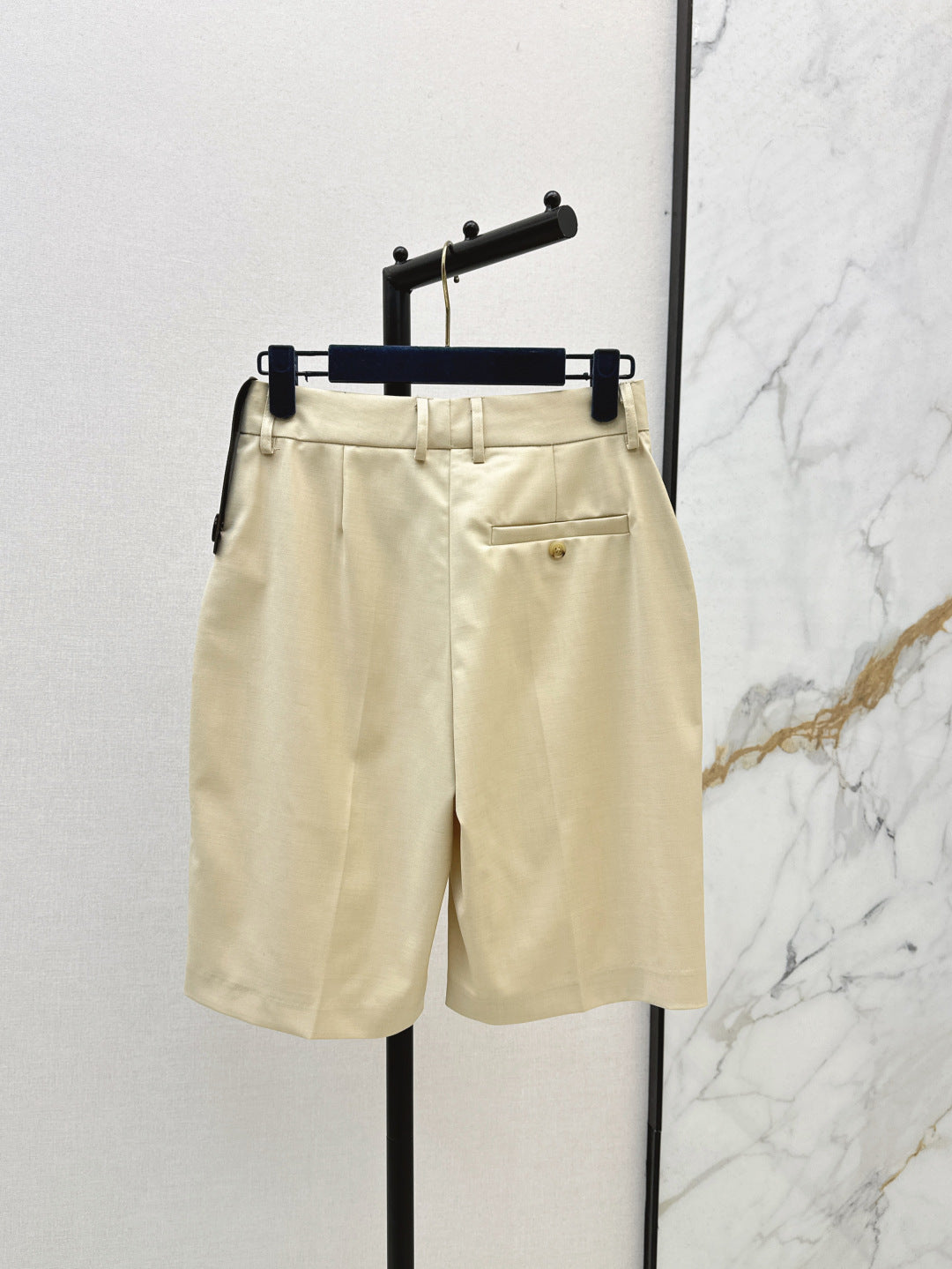 Louis 25fw short