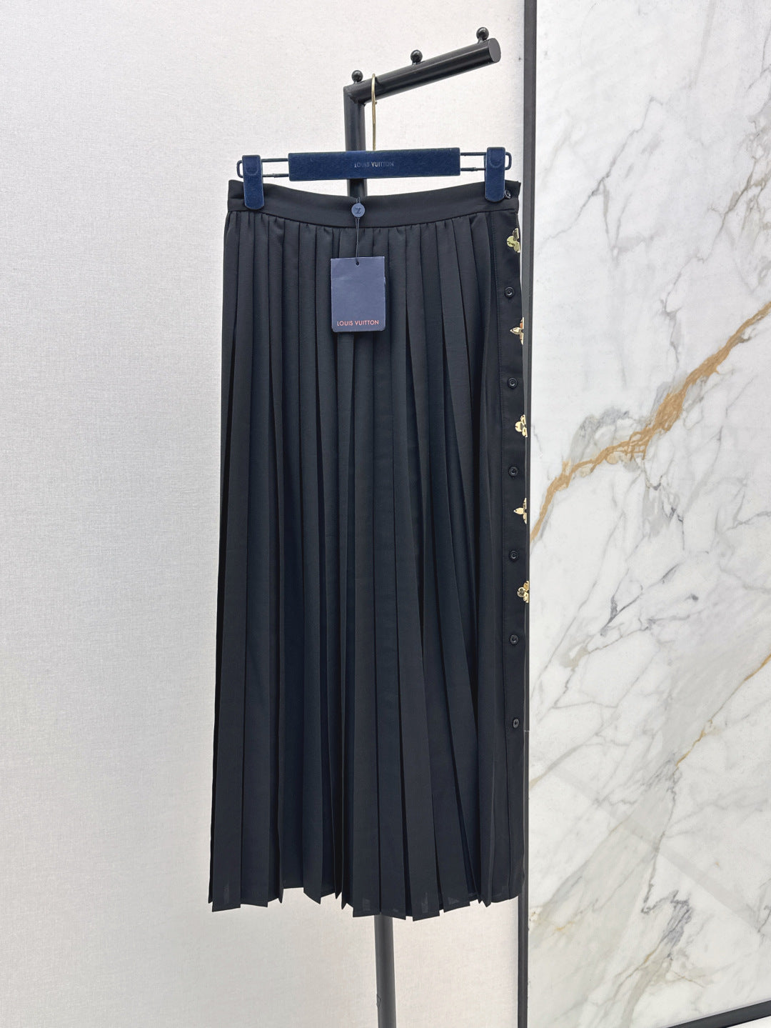 Louis 25fw pleated skirt