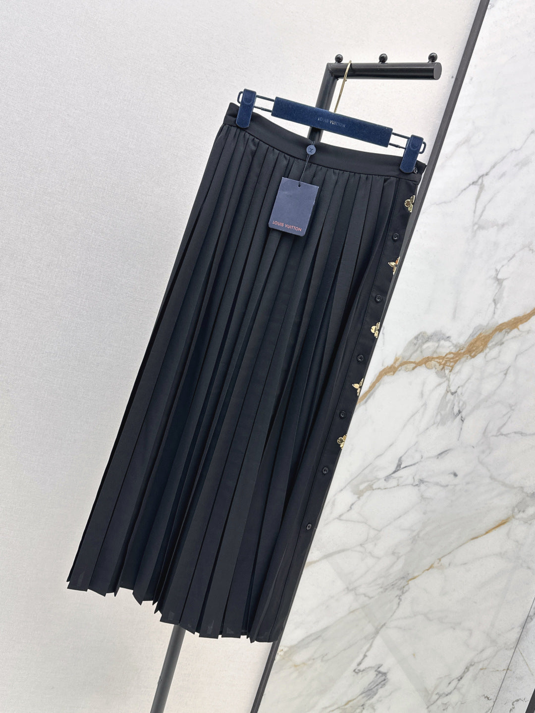 Louis 25fw pleated skirt