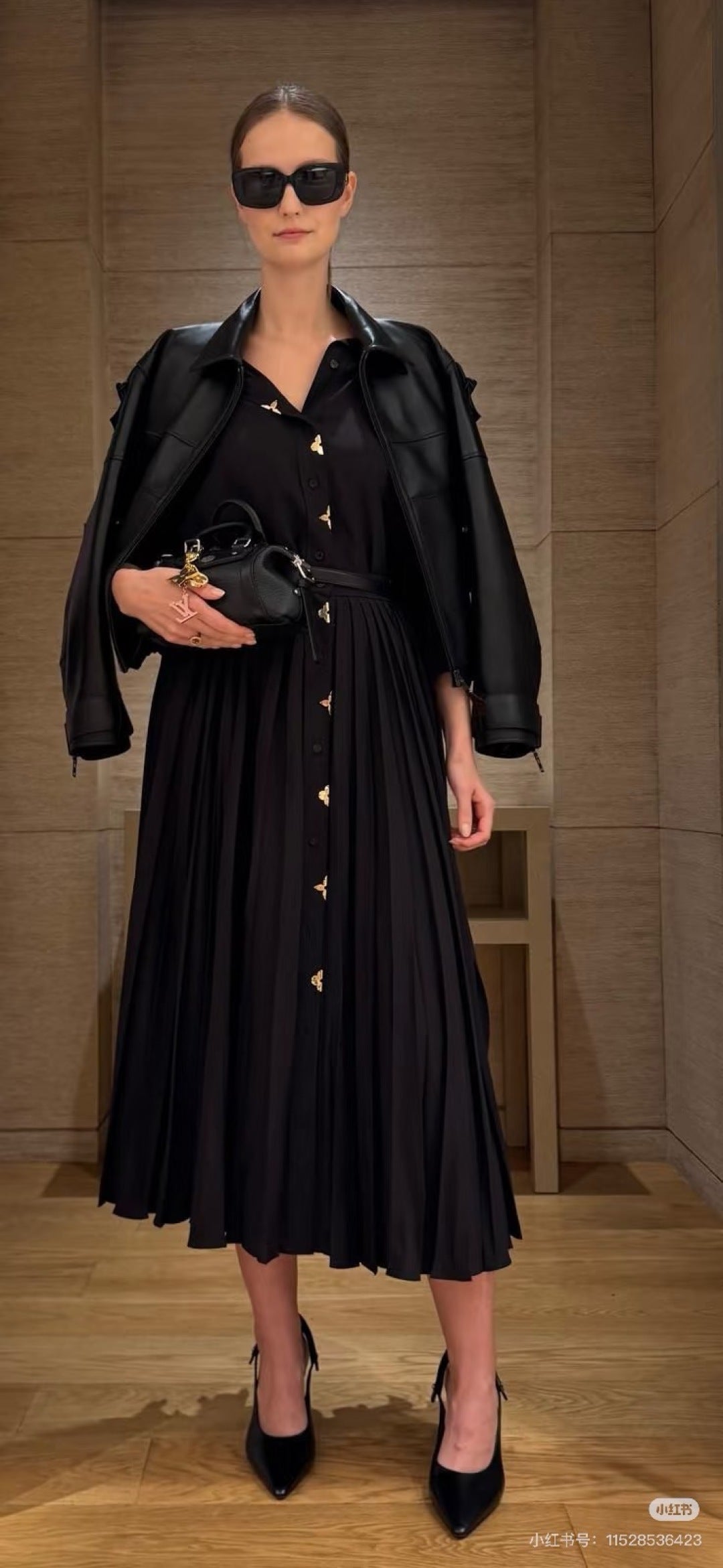 Louis 25fw pleated skirt