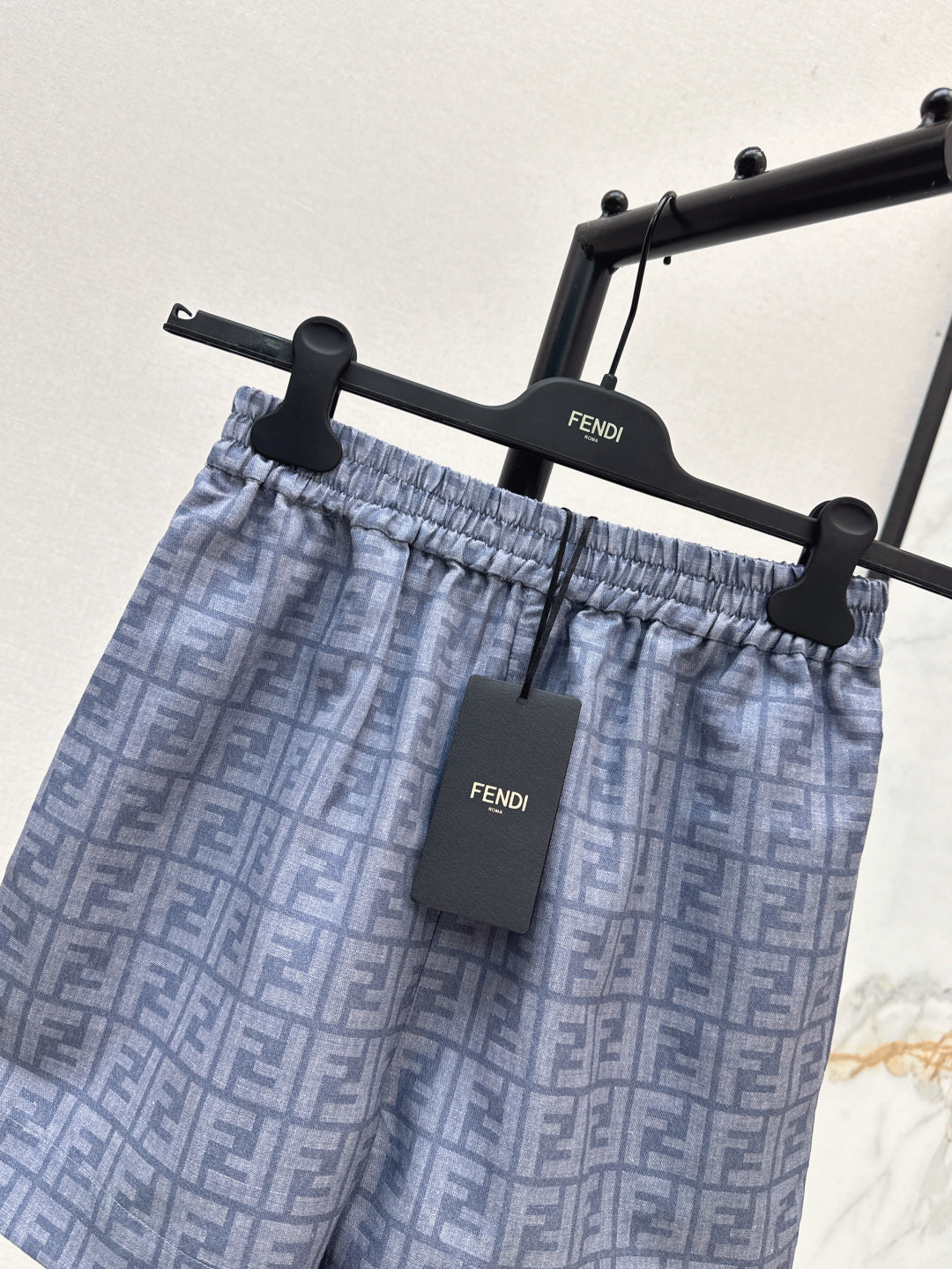 Fend 25ss print short