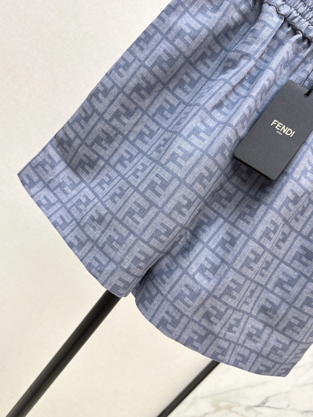 Fend 25ss print short