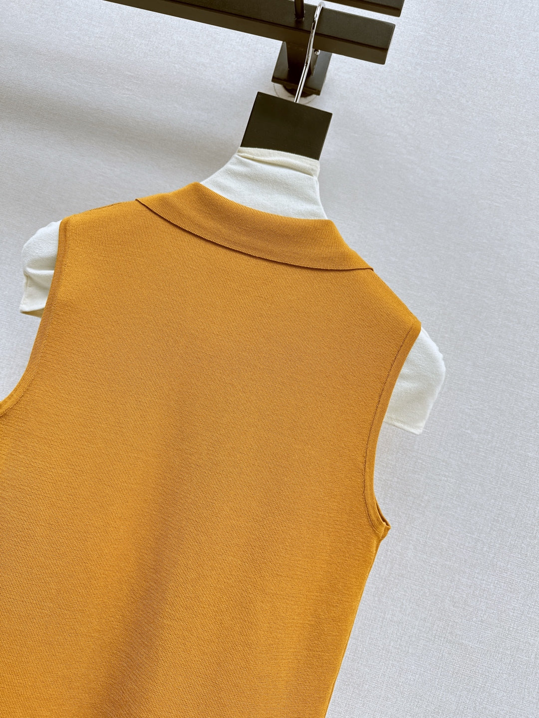 Max 25ss knit vest
