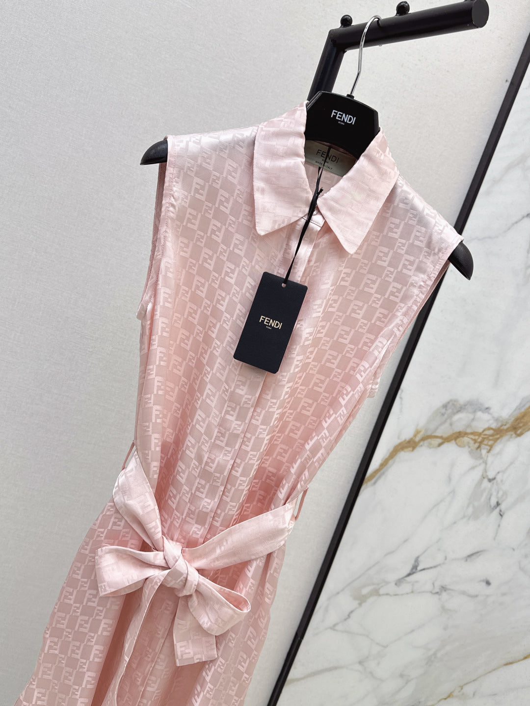 Fend 25ss sleeveless dress