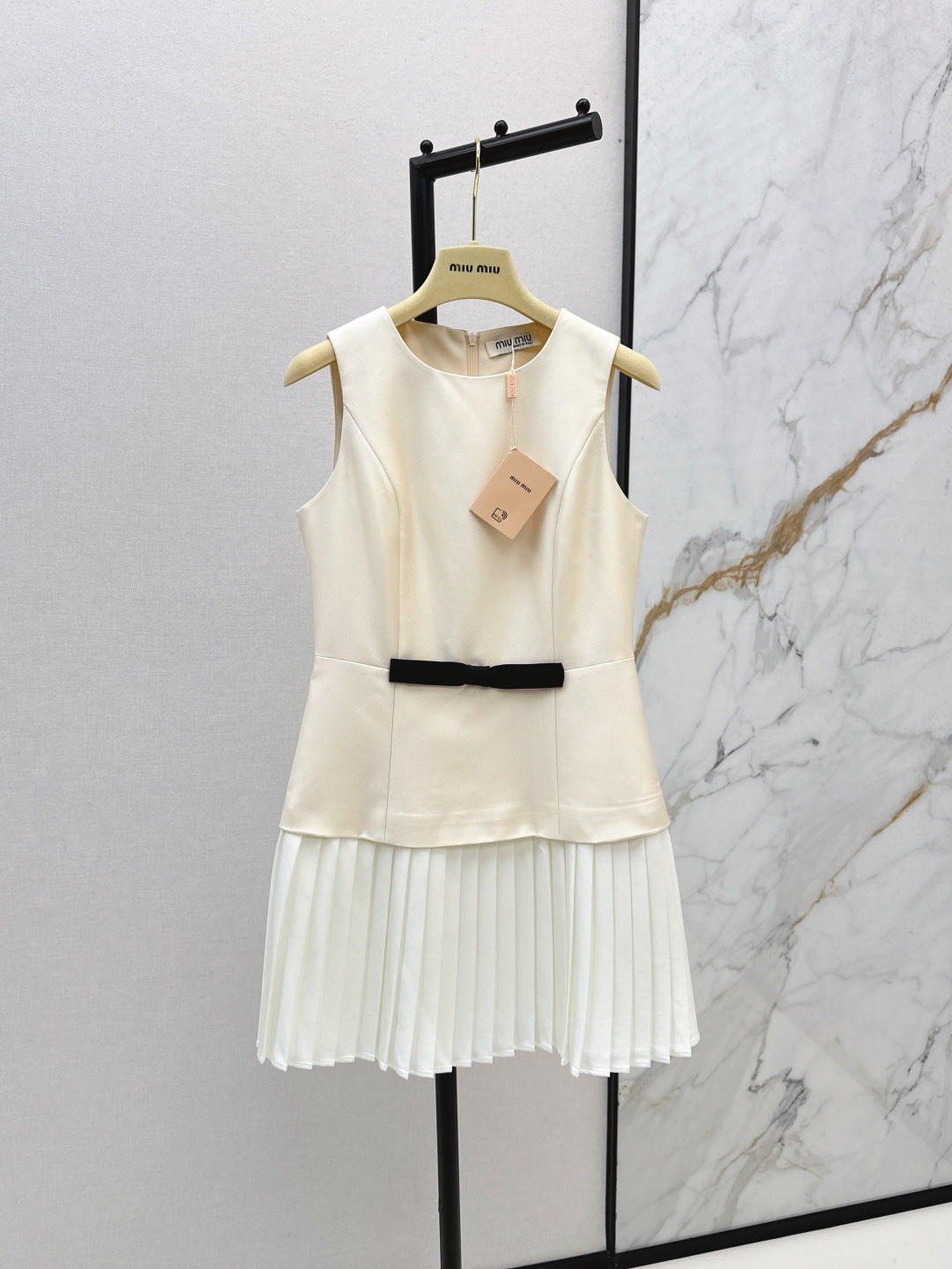 Miu 25fw sleeveless dress