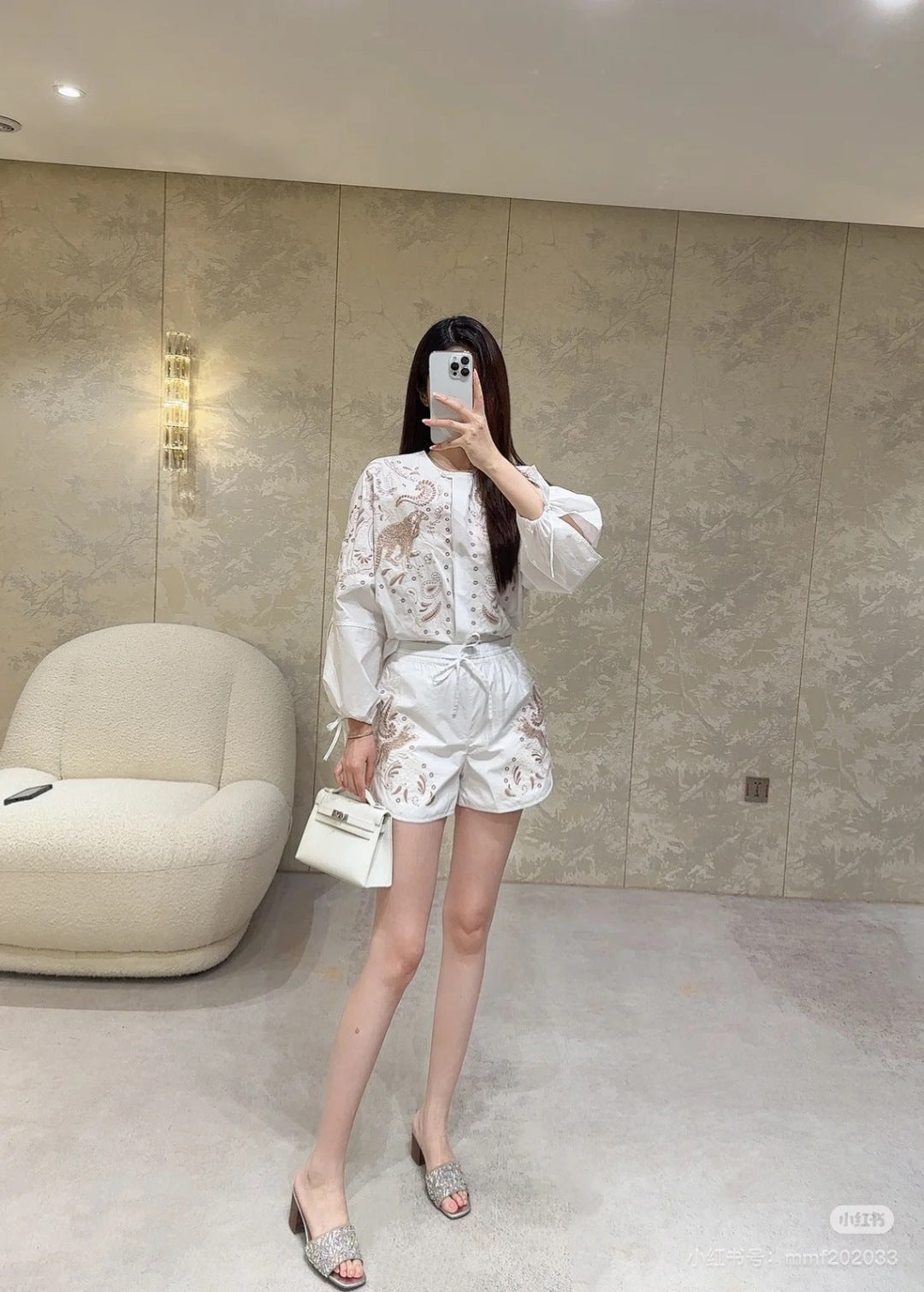 Herm 25fw embroidered suit