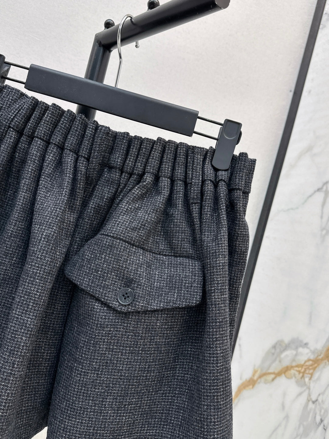 Pra 25fw pleated skirt
