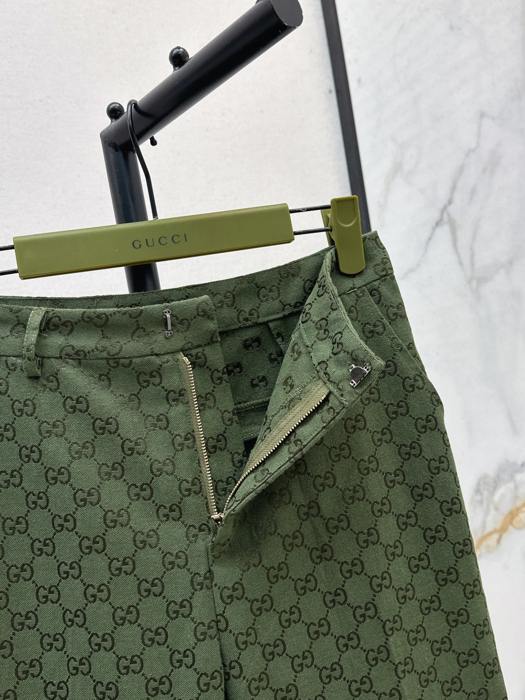 Guc 25fw jacquard pants