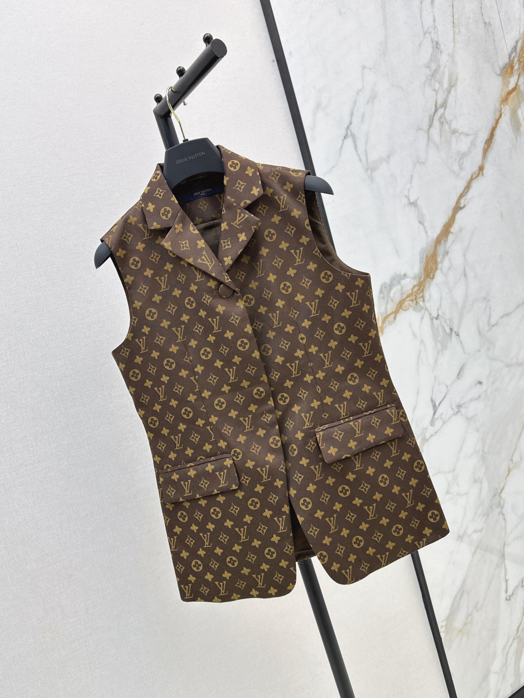 Louis 25ss jacquard vest