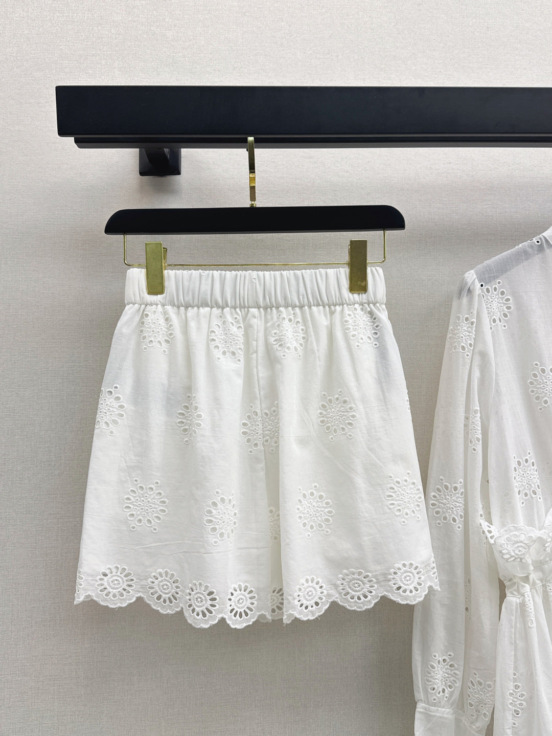 Valen 25ss embroidered dress set