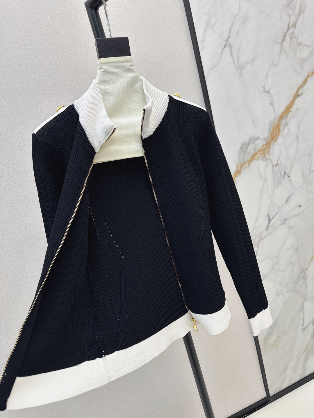 Bal 25fw knitted jacket