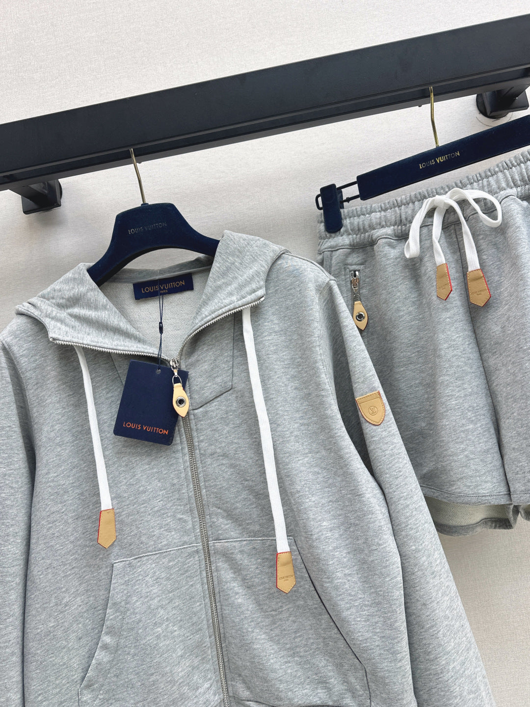 Louis 25fw hoodie short set