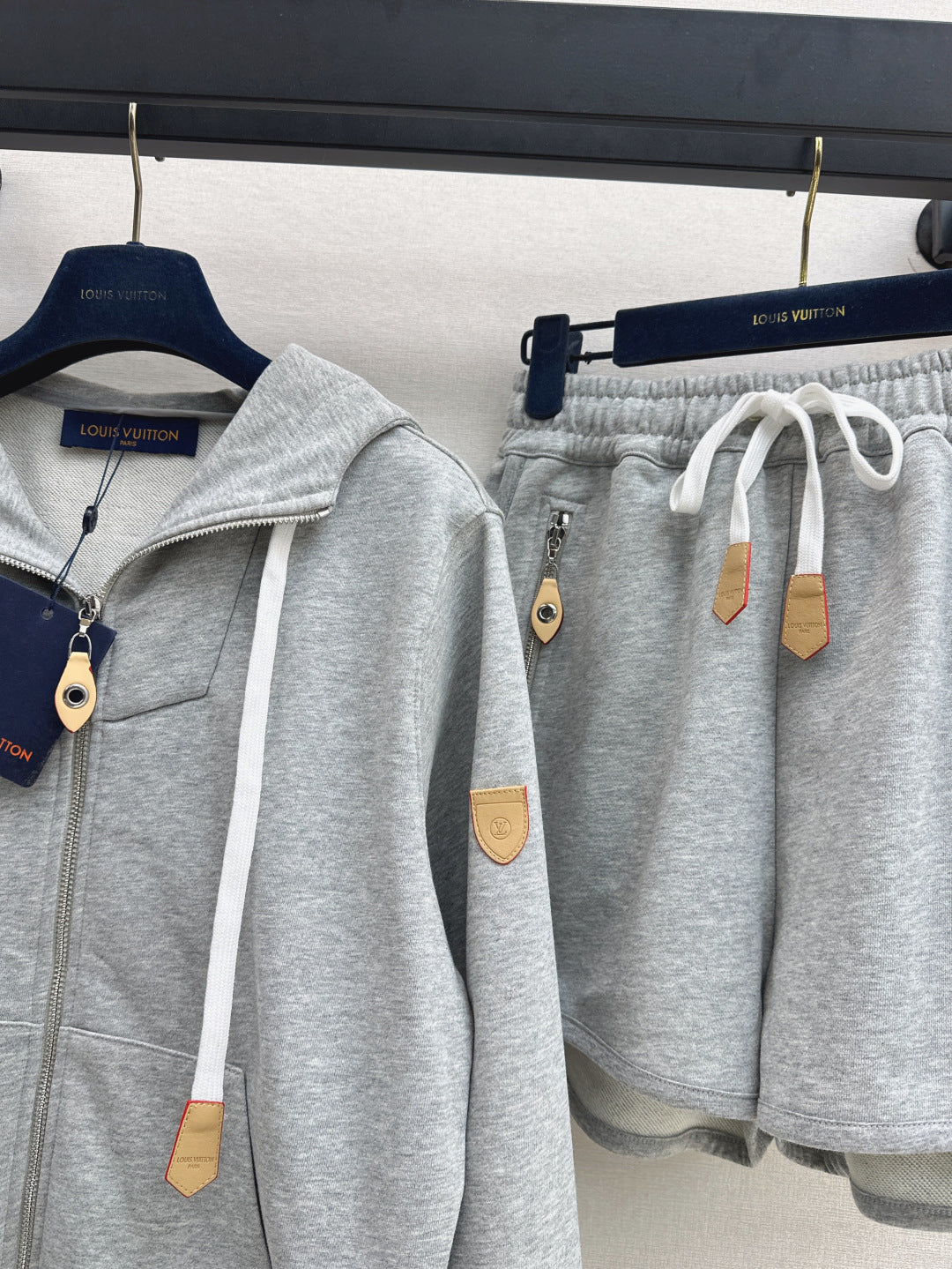 Louis 25fw hoodie short set