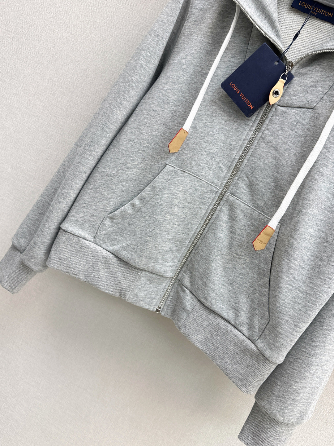 Louis 25fw hoodie short set