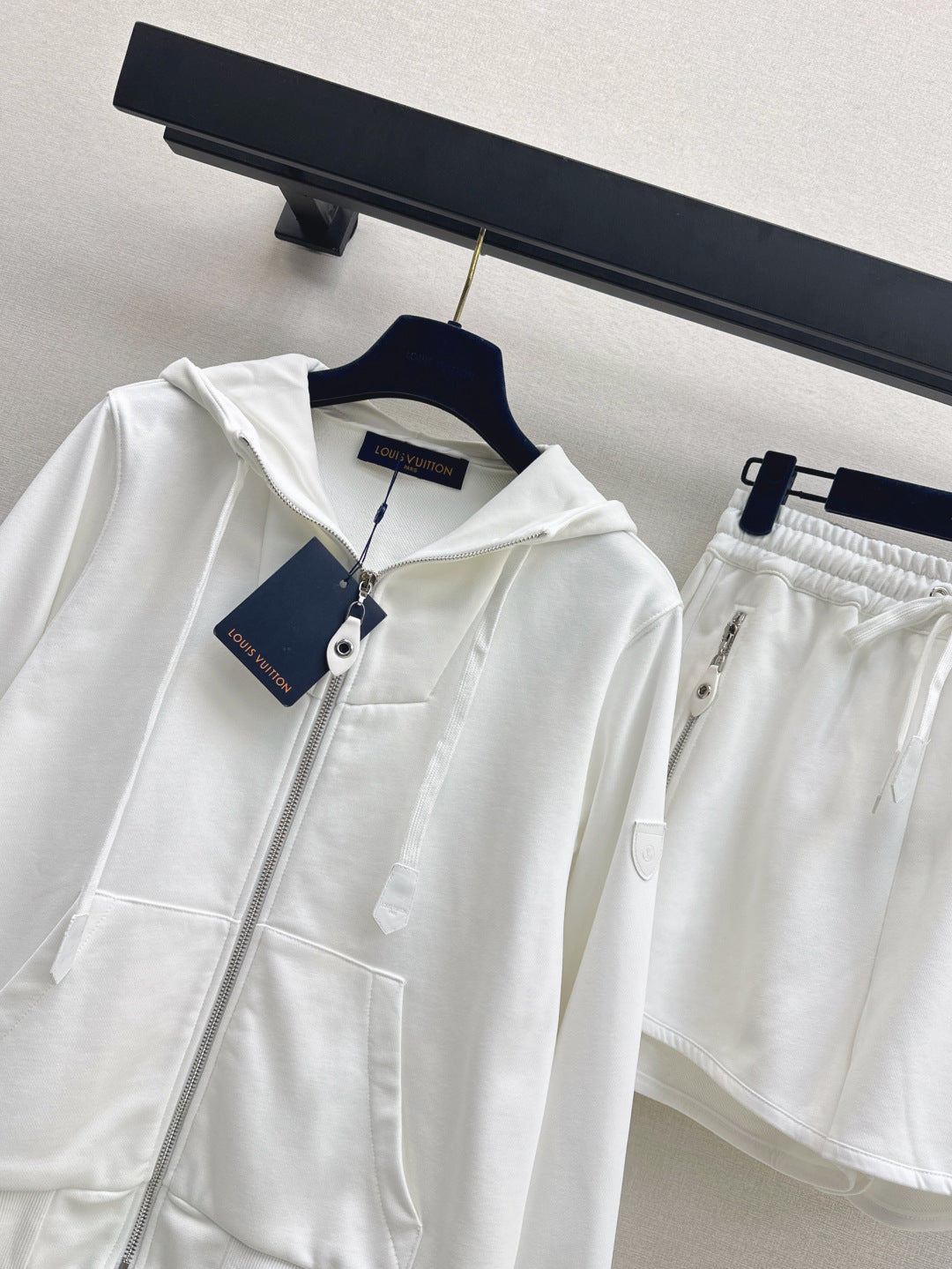 Louis 25fw hoodie short set