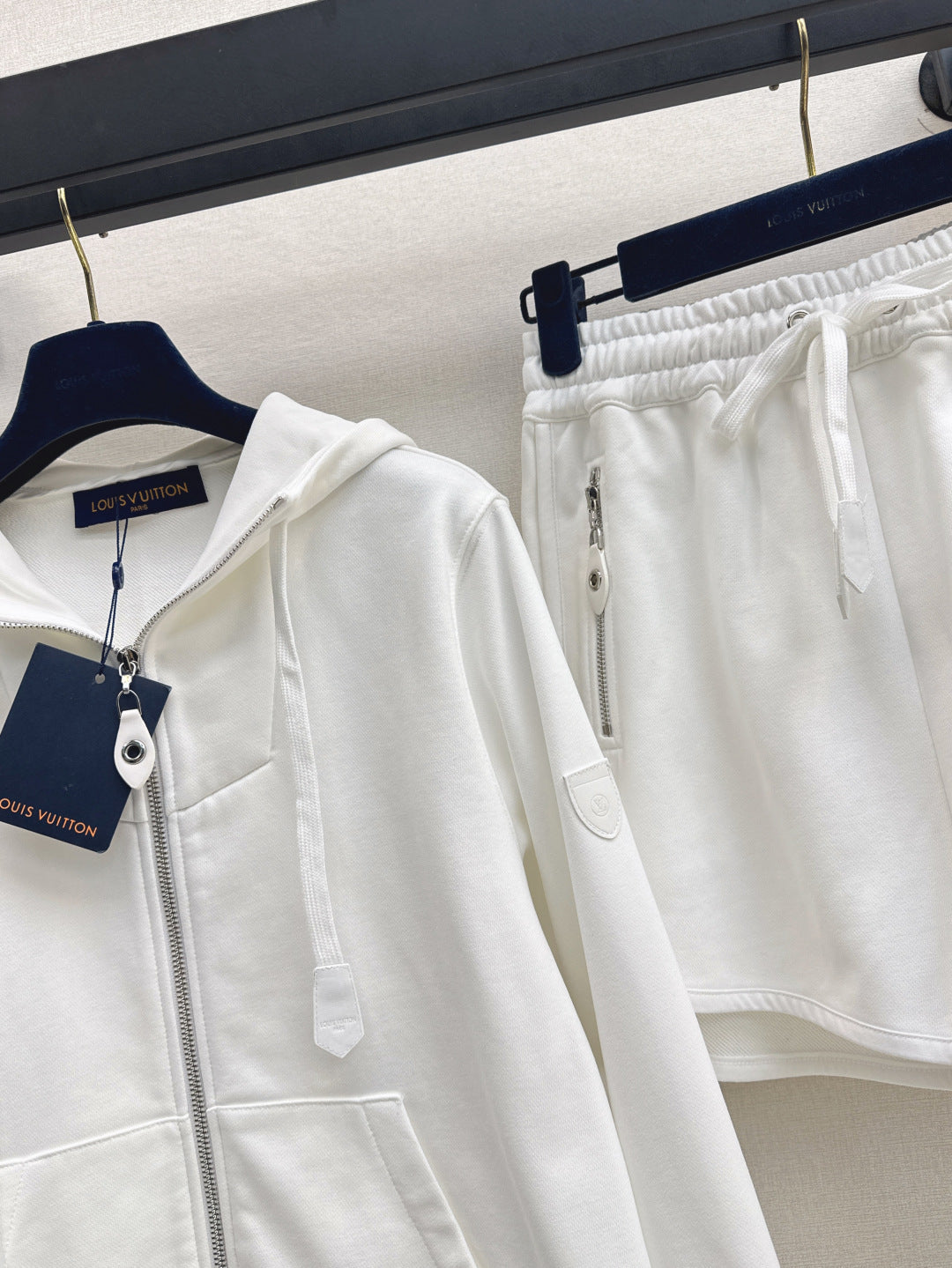Louis 25fw hoodie short set
