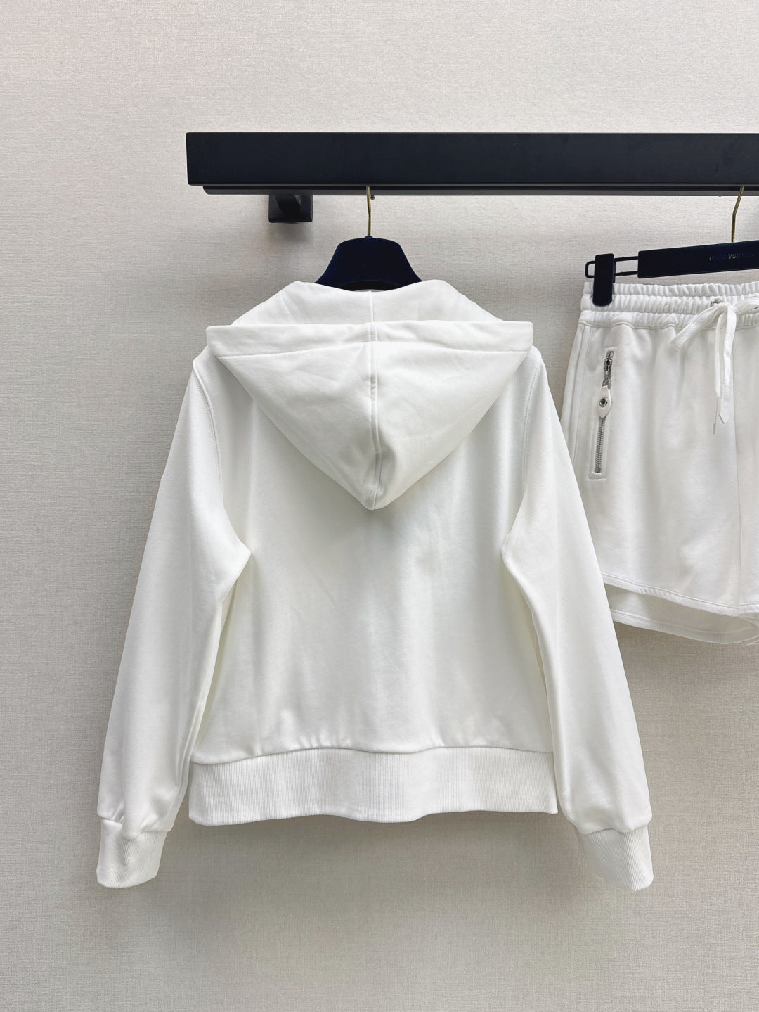 Louis 25fw hoodie short set