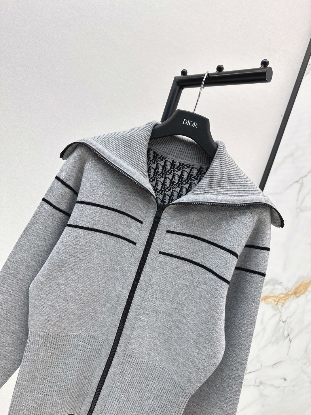 CD 25fw oblique reversible jacket