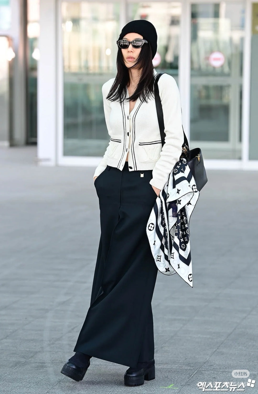 Louis 25fw knitted cashmere cardigan