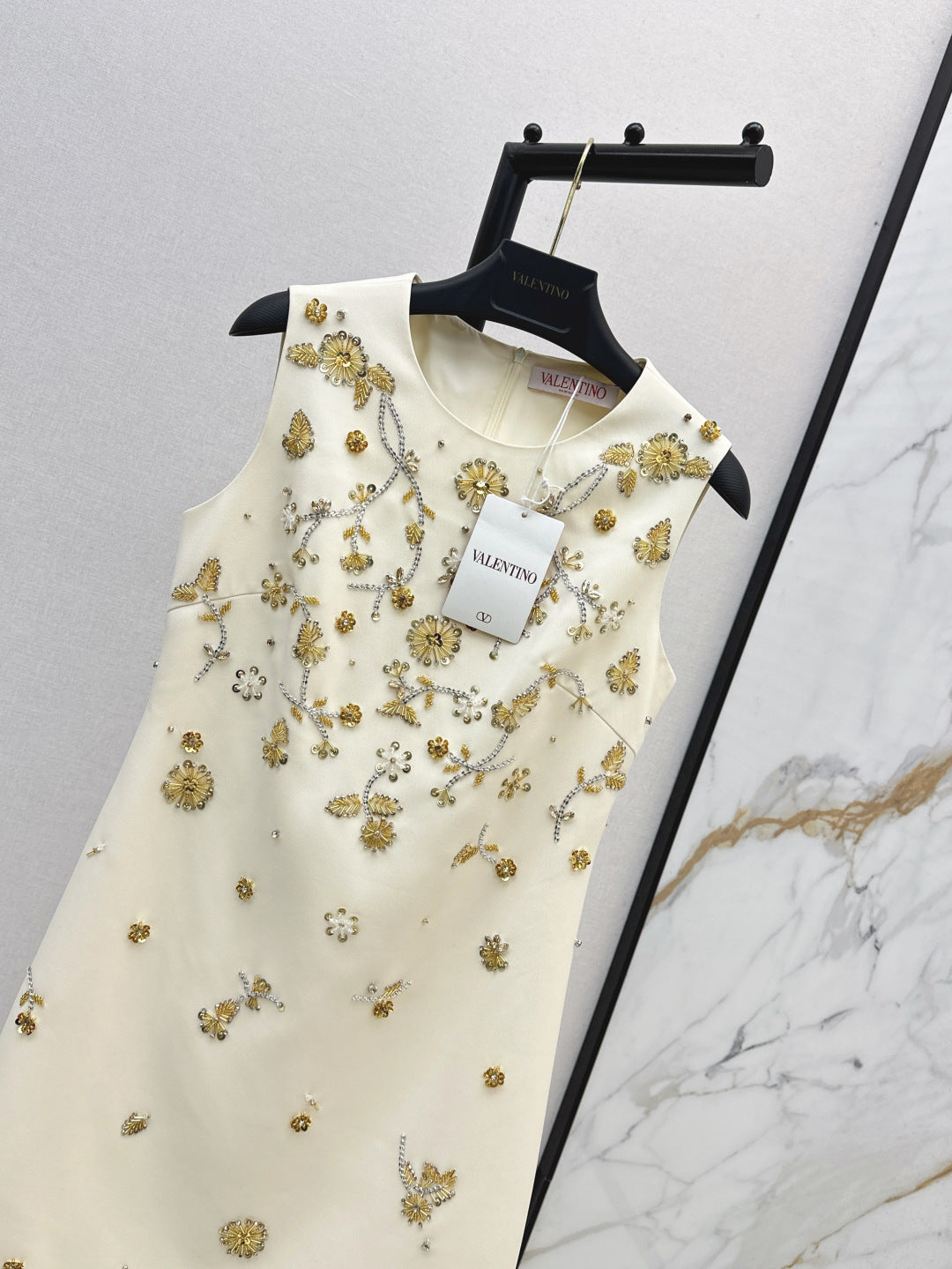 Valen 25fw beaded dress