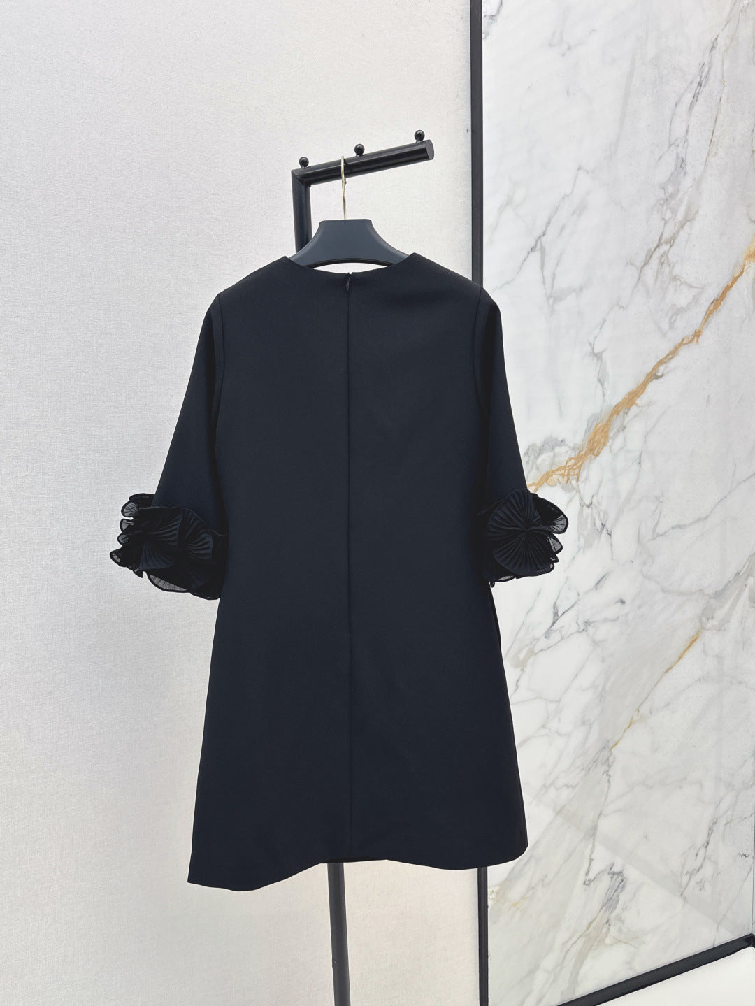 Valen 25fw ruffle dress
