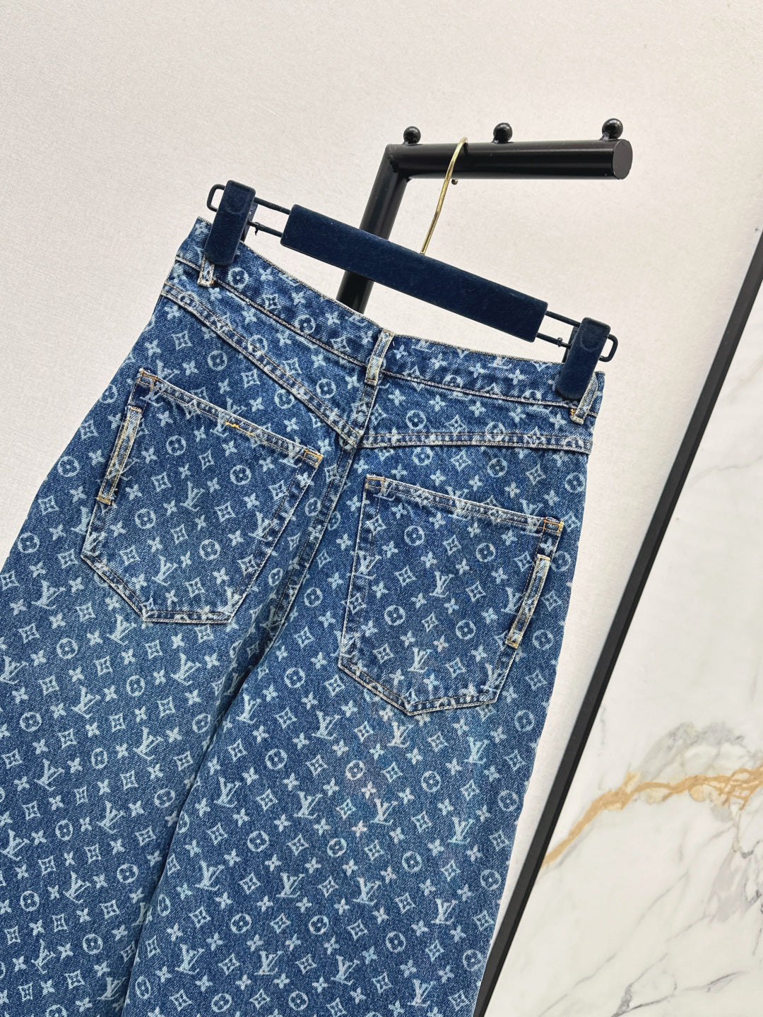 Louis 25fw jacquard jeans