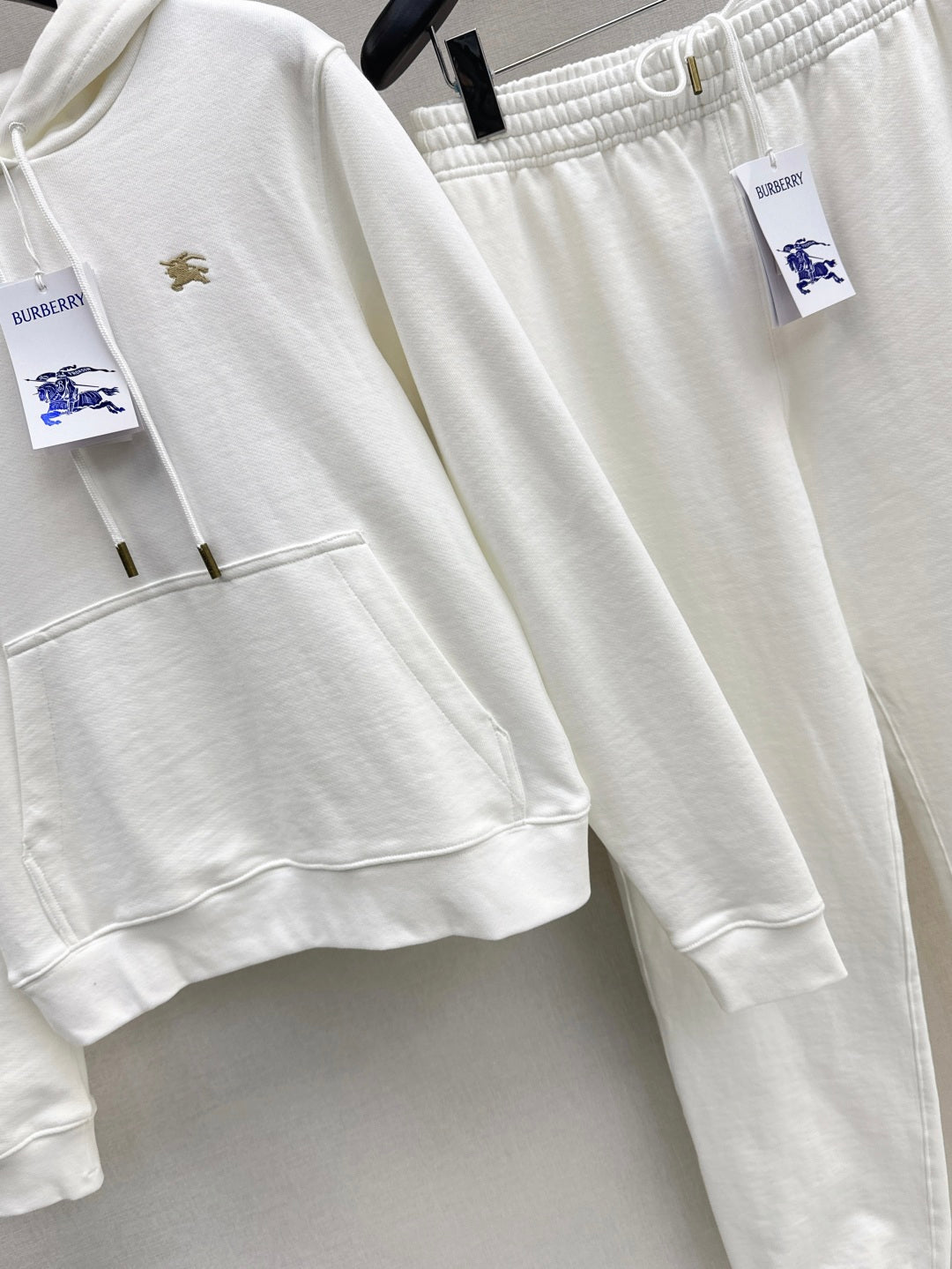 Bur 25fw embroidered tracksuit