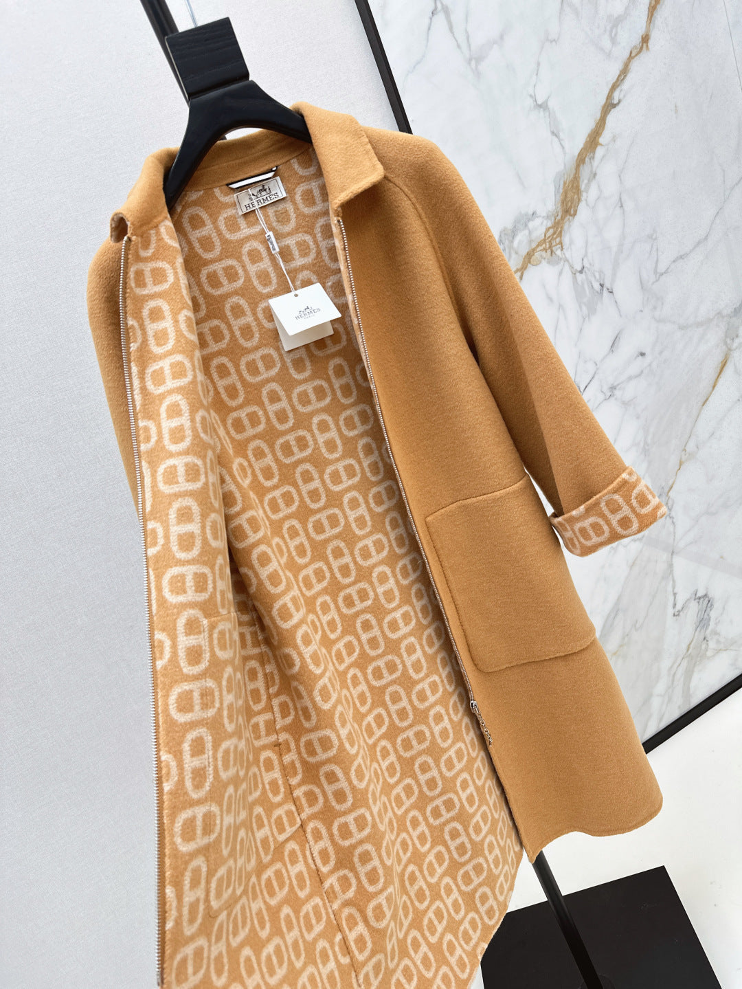Herm 25fw cashmere coat