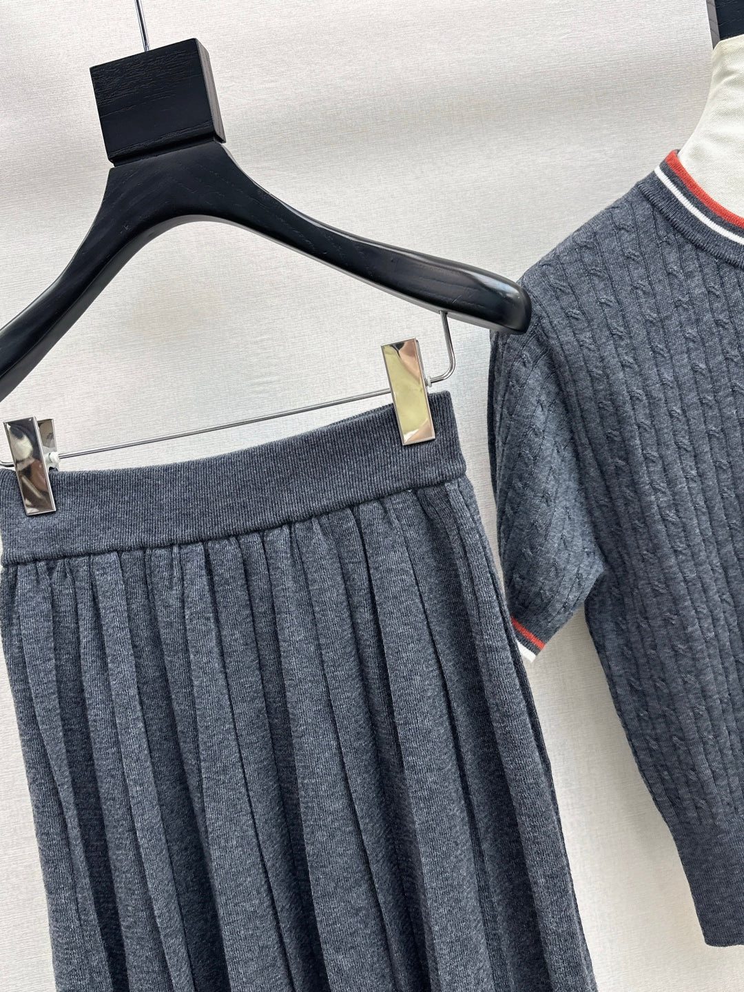 Miu 25fw knitted suit