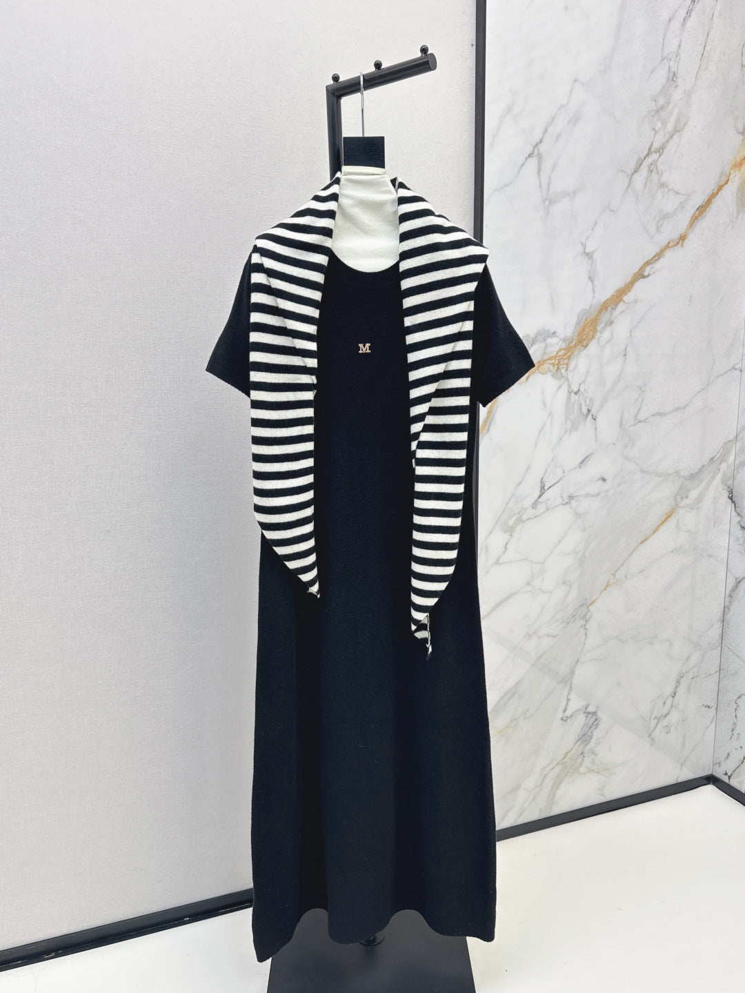 Max 25fw shawl dress