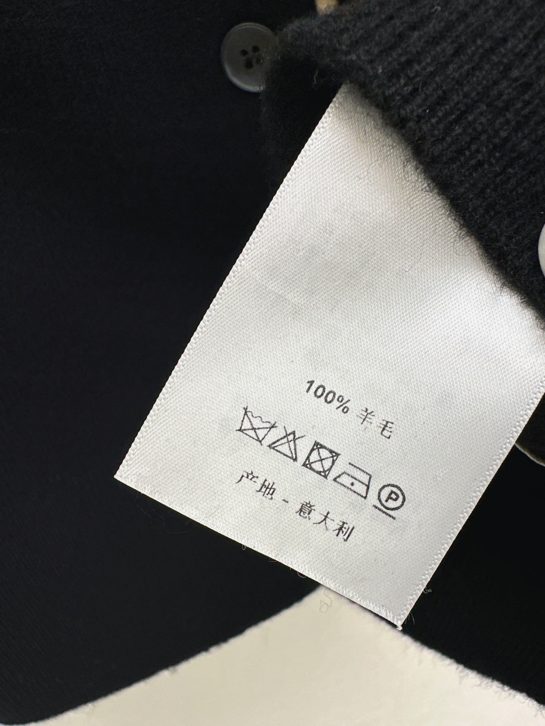 Bur 25fw knitted cardigan