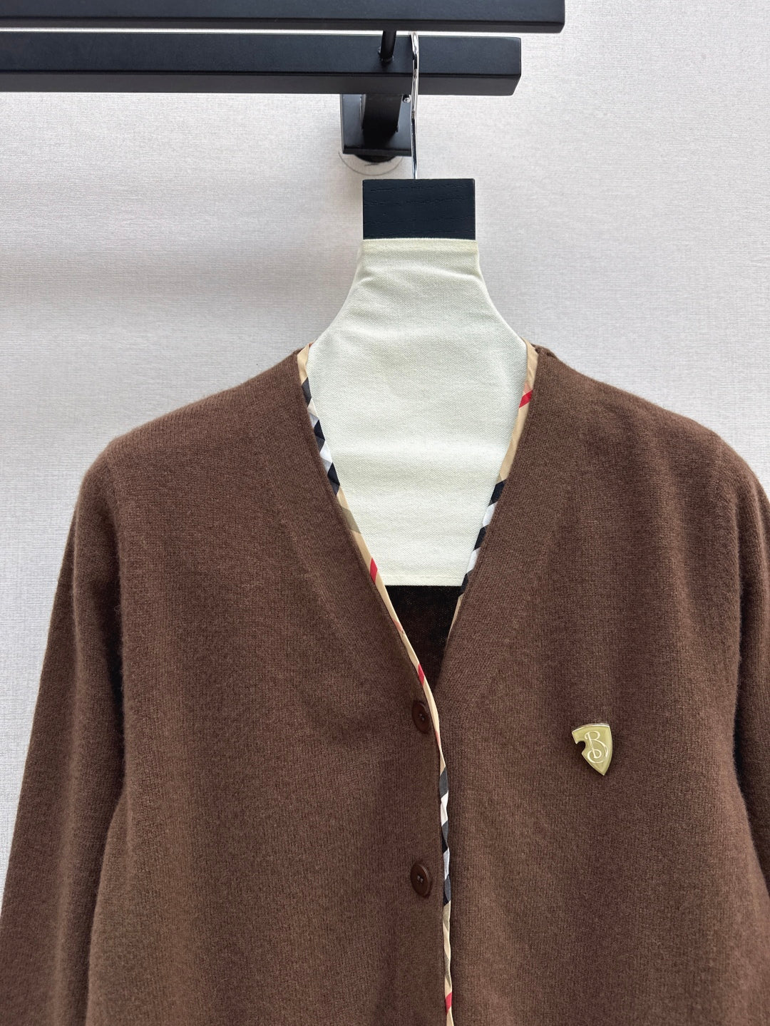 Bur 25fw knitted cardigan