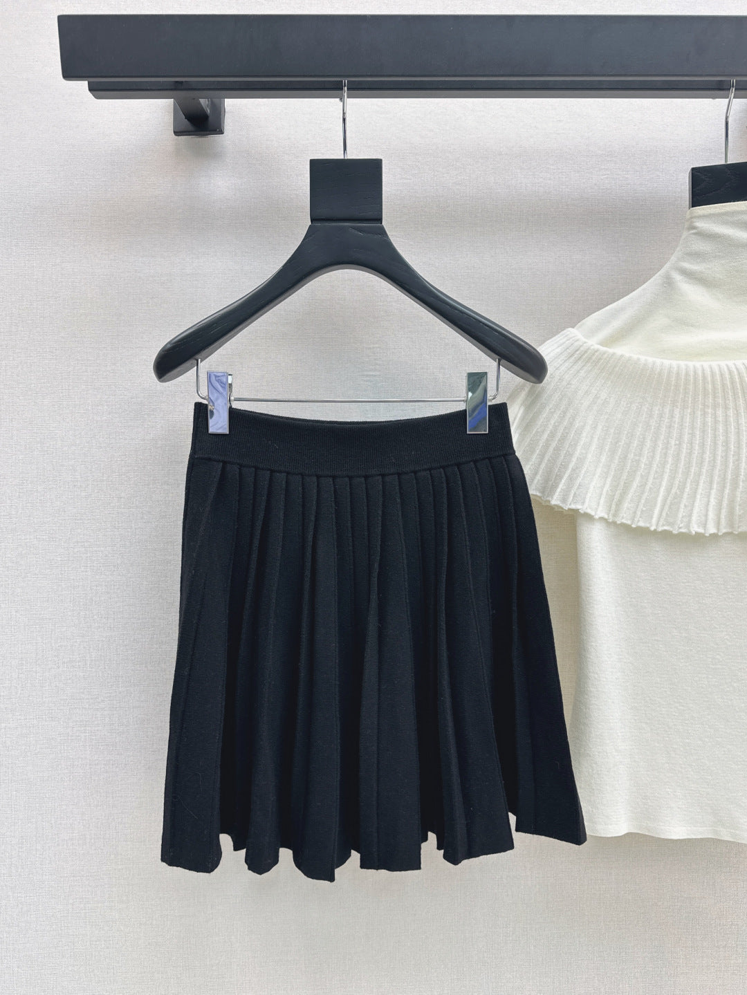 Chan 25fw knitted suit