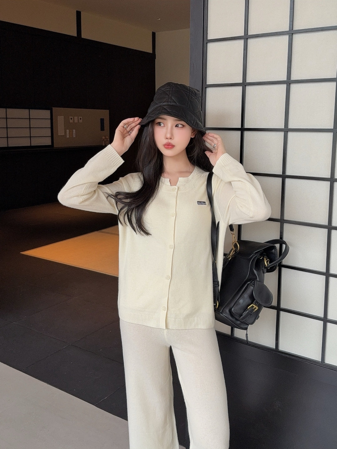 Max 25fw knitted suit