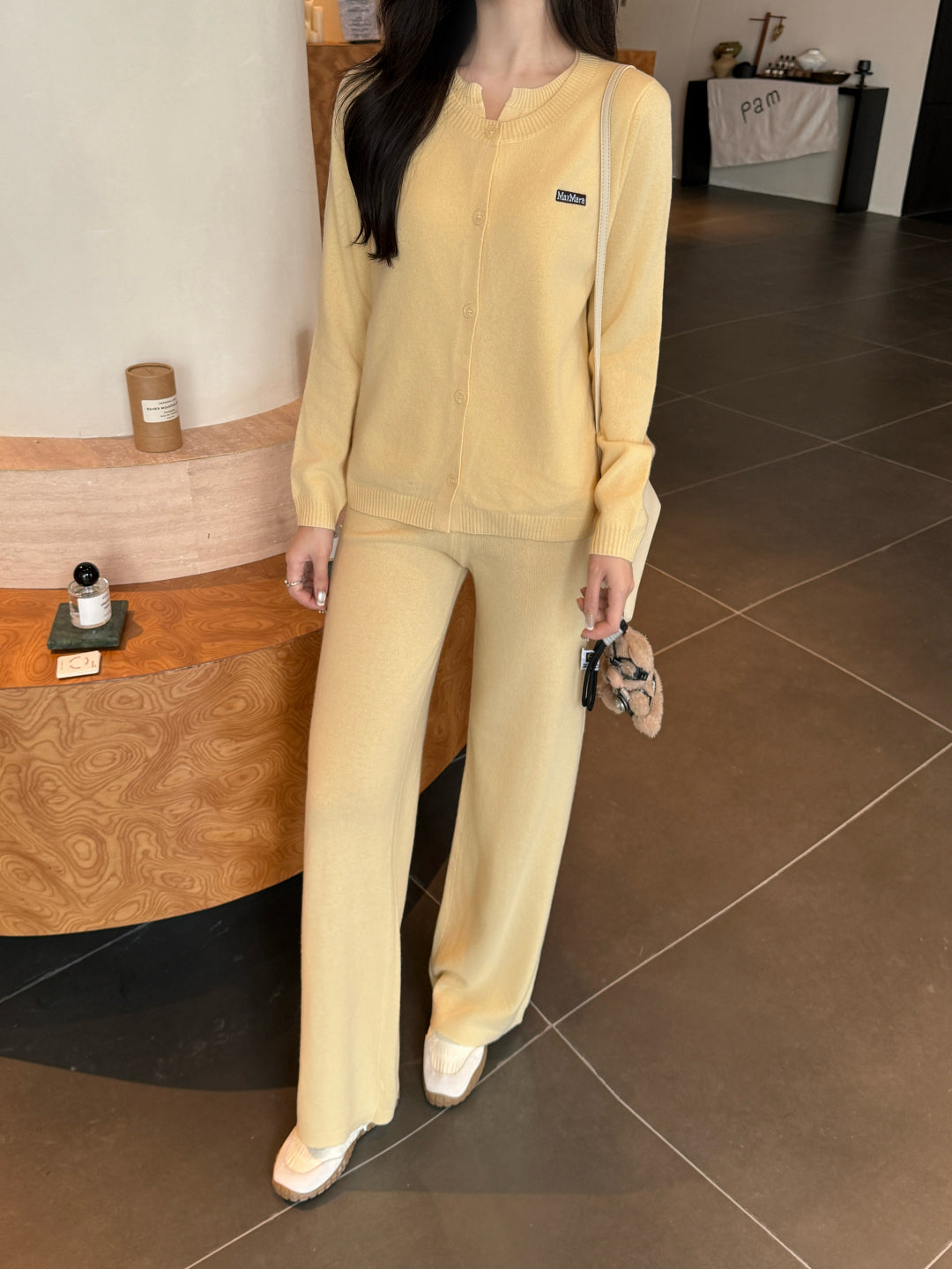 Max 25fw knitted suit