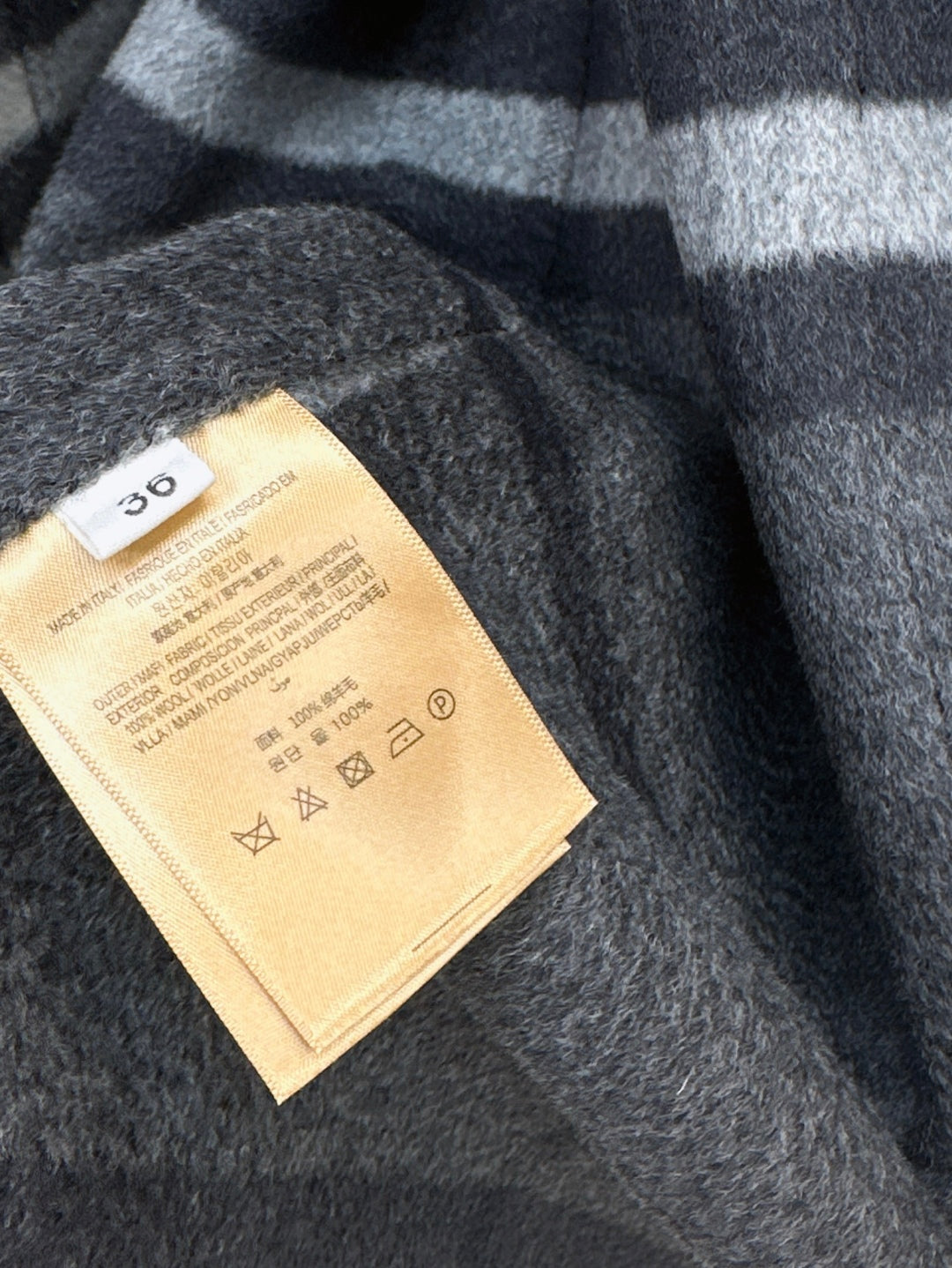 Bur 25fw reversible coat