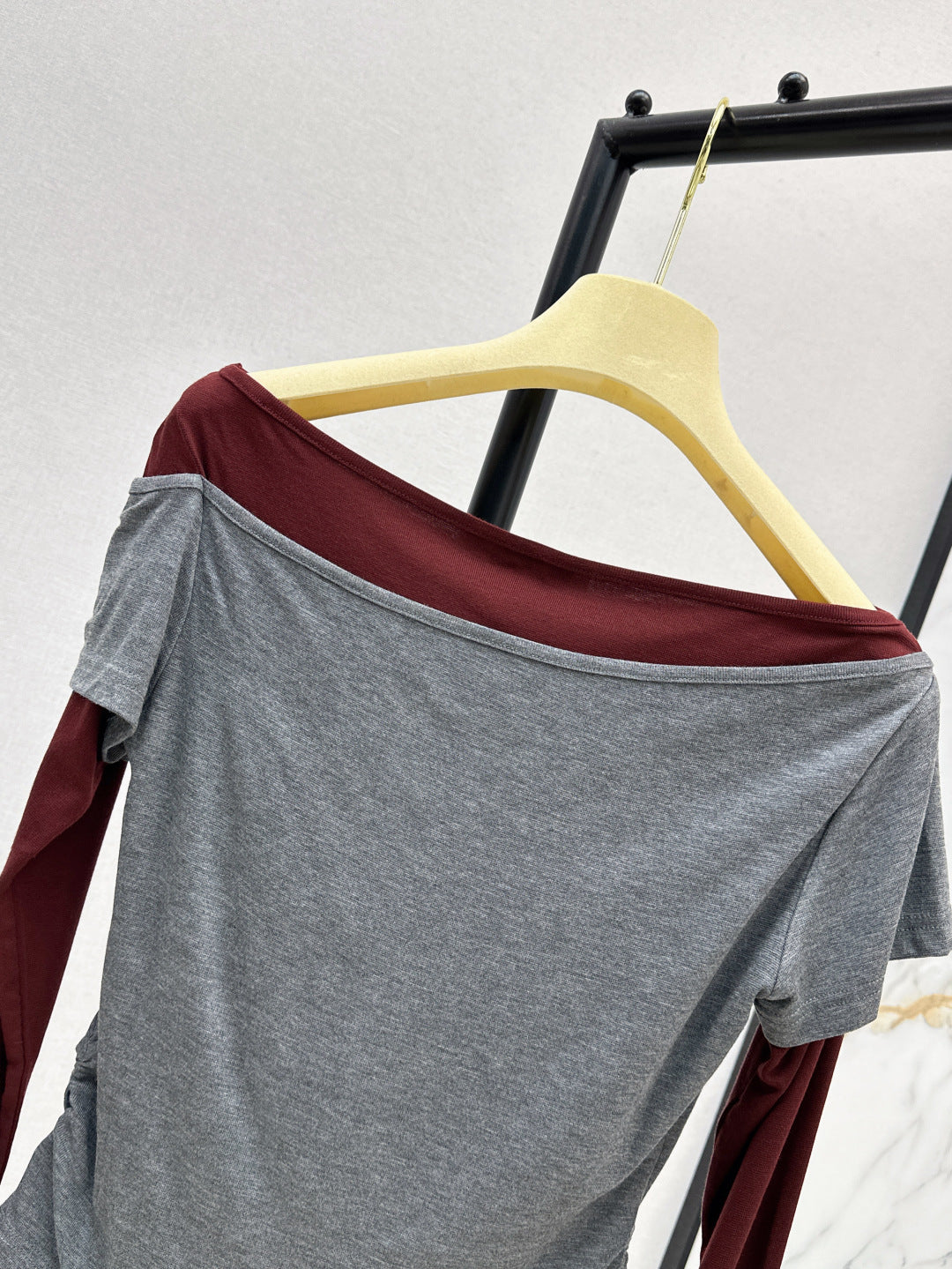 Miu 25fw off-shoulder shirt