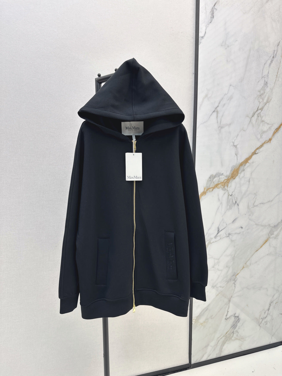Loe 25fw hoodie
