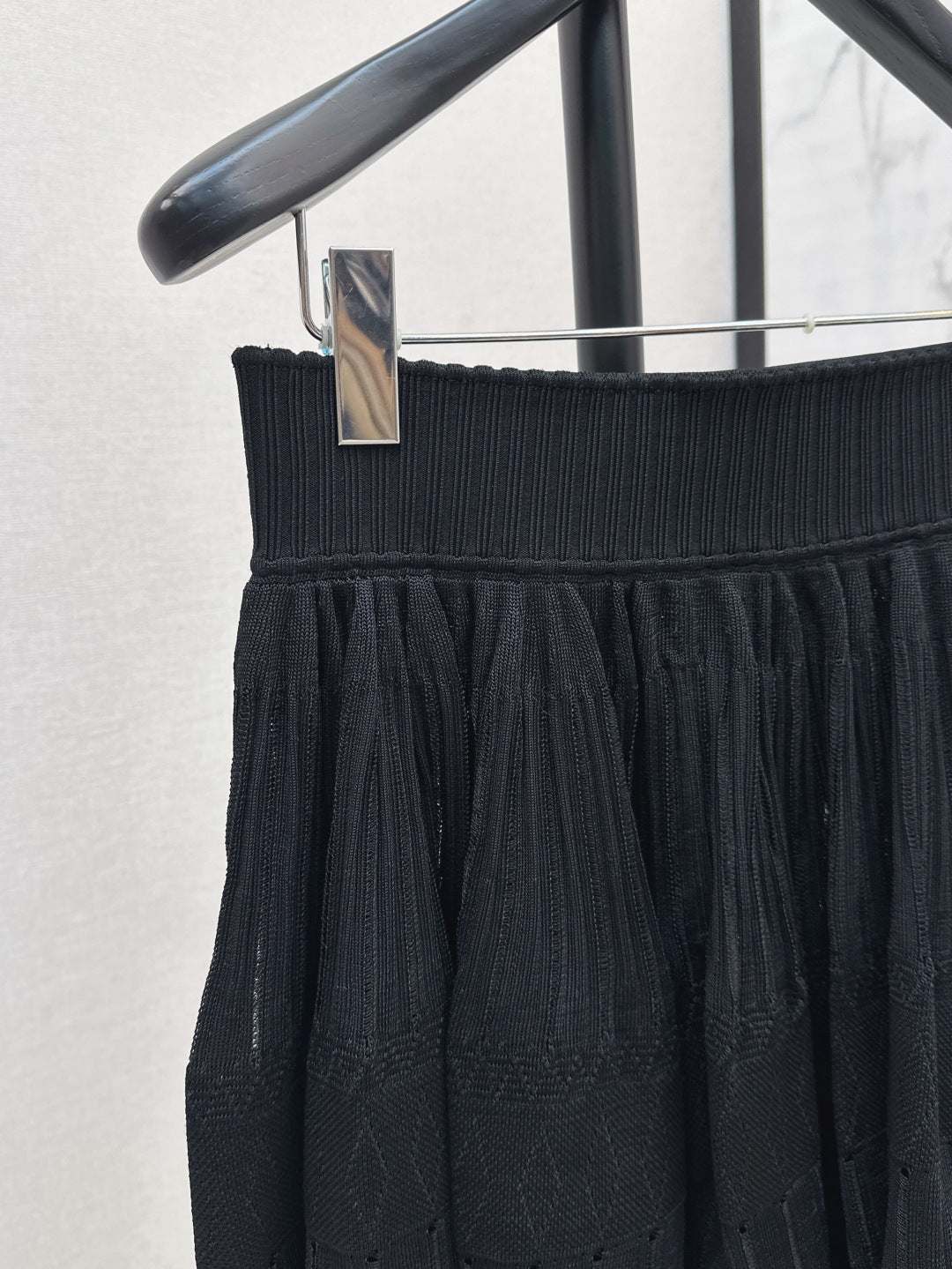 Ala 25fw knitted skirt