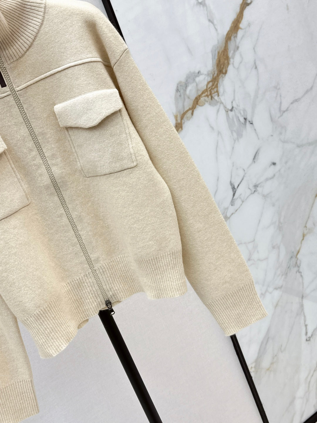 Brune 25fw cashmere jacket