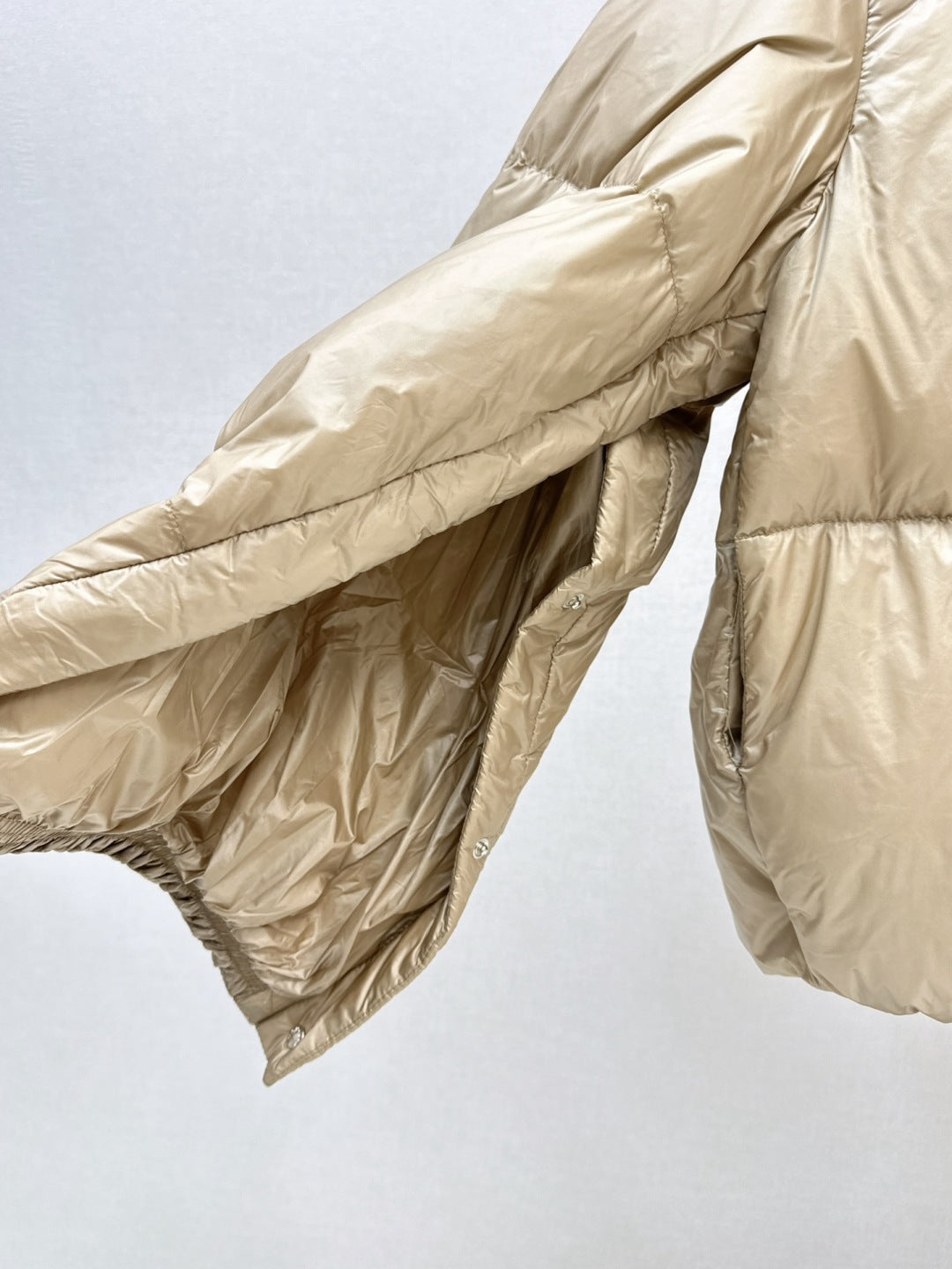 Monc 25fw down jacket