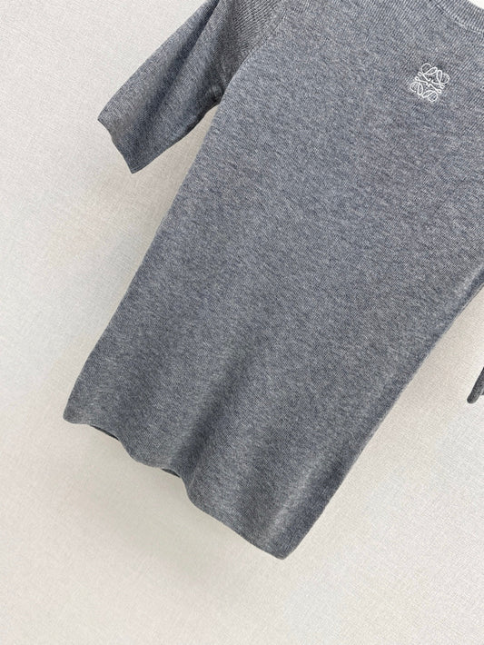 Loe 25fw knitted sweater