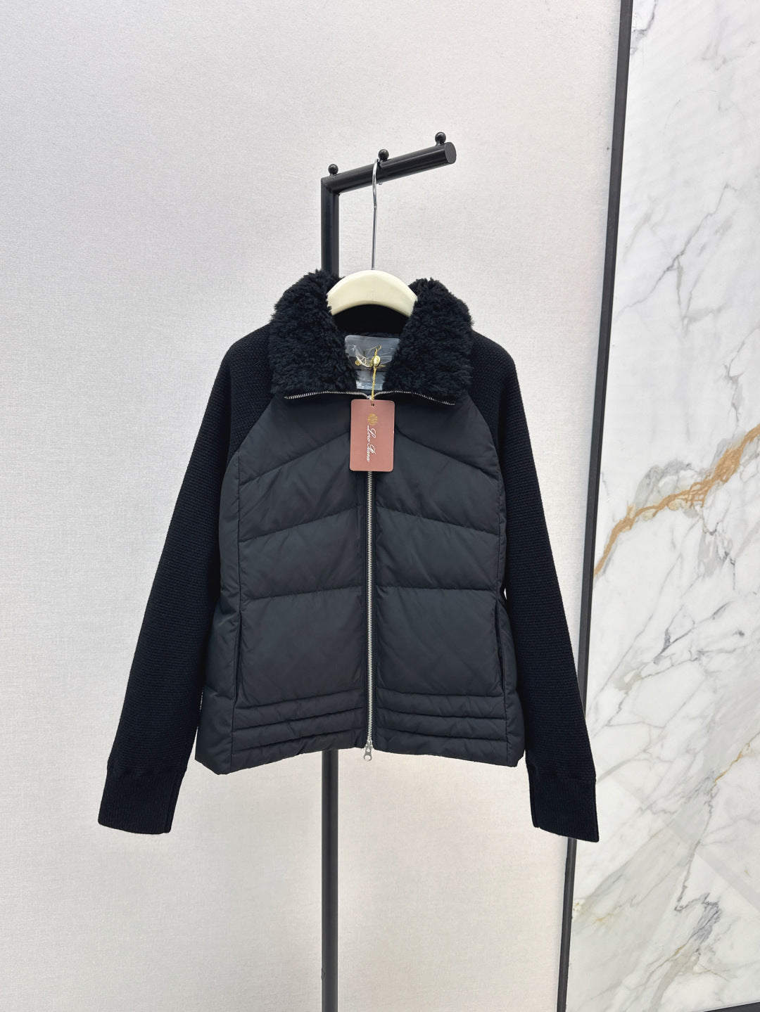loro 25fw down jacket