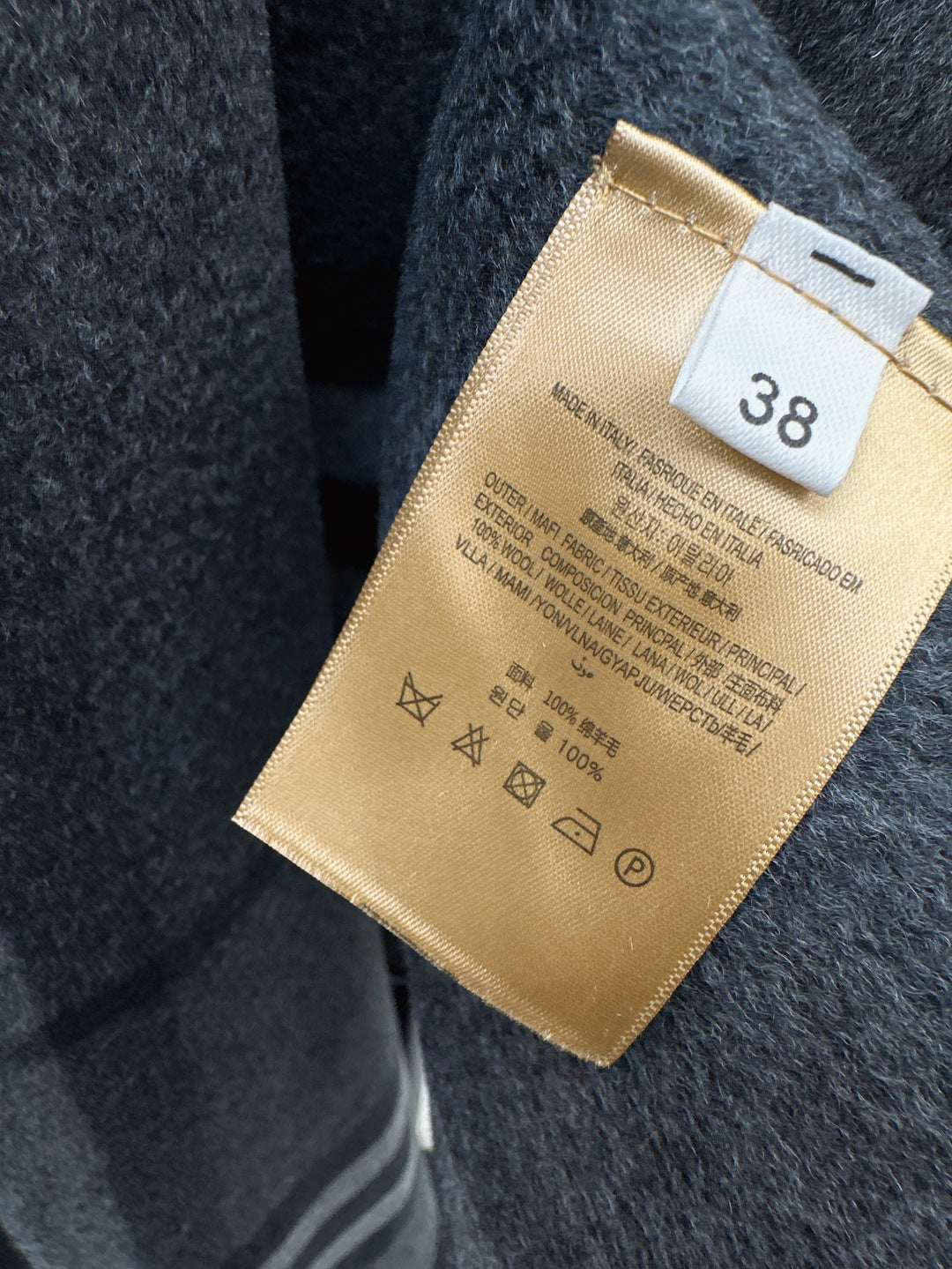 Burber 25fw reversible coat